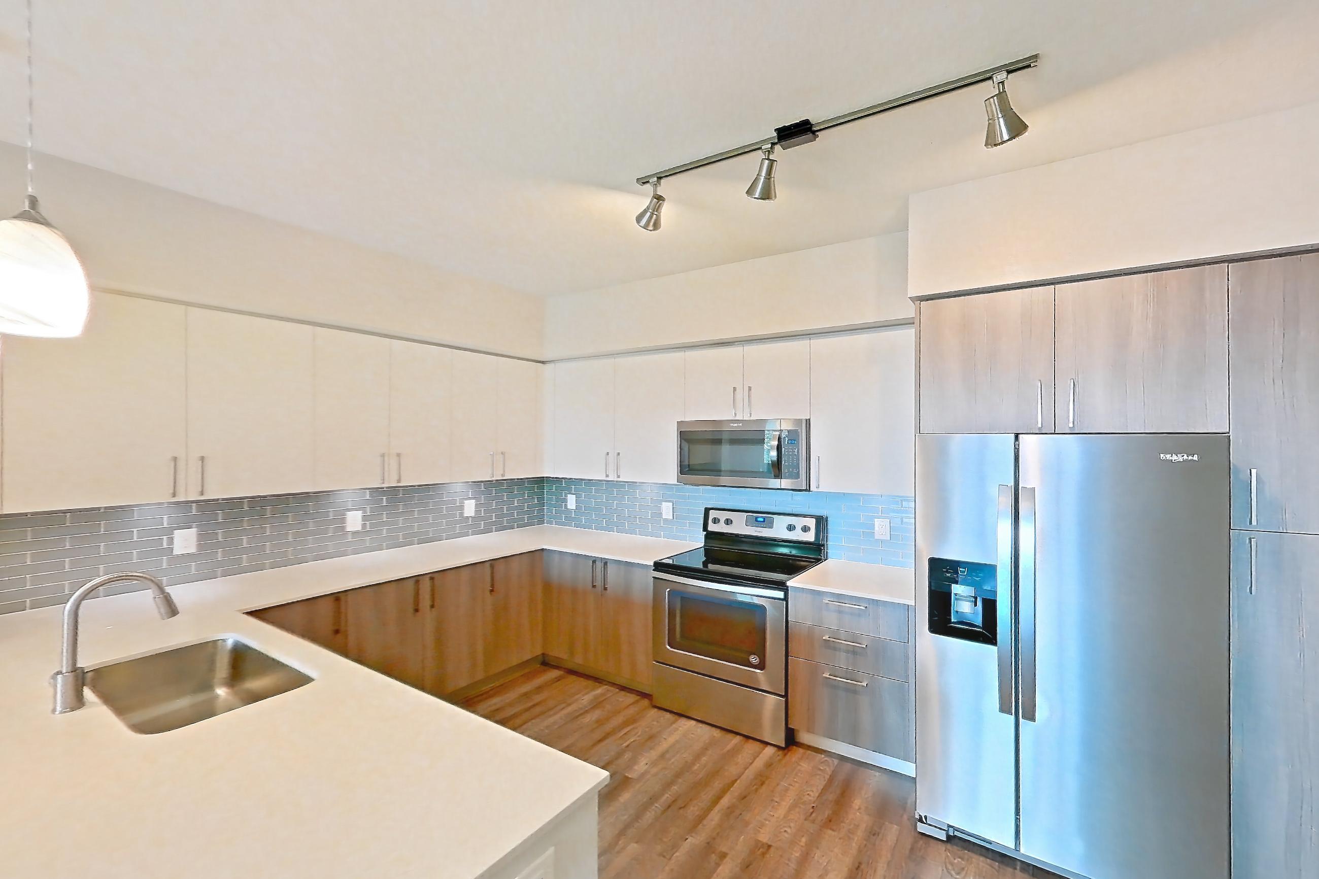 KITCHEN CORNER