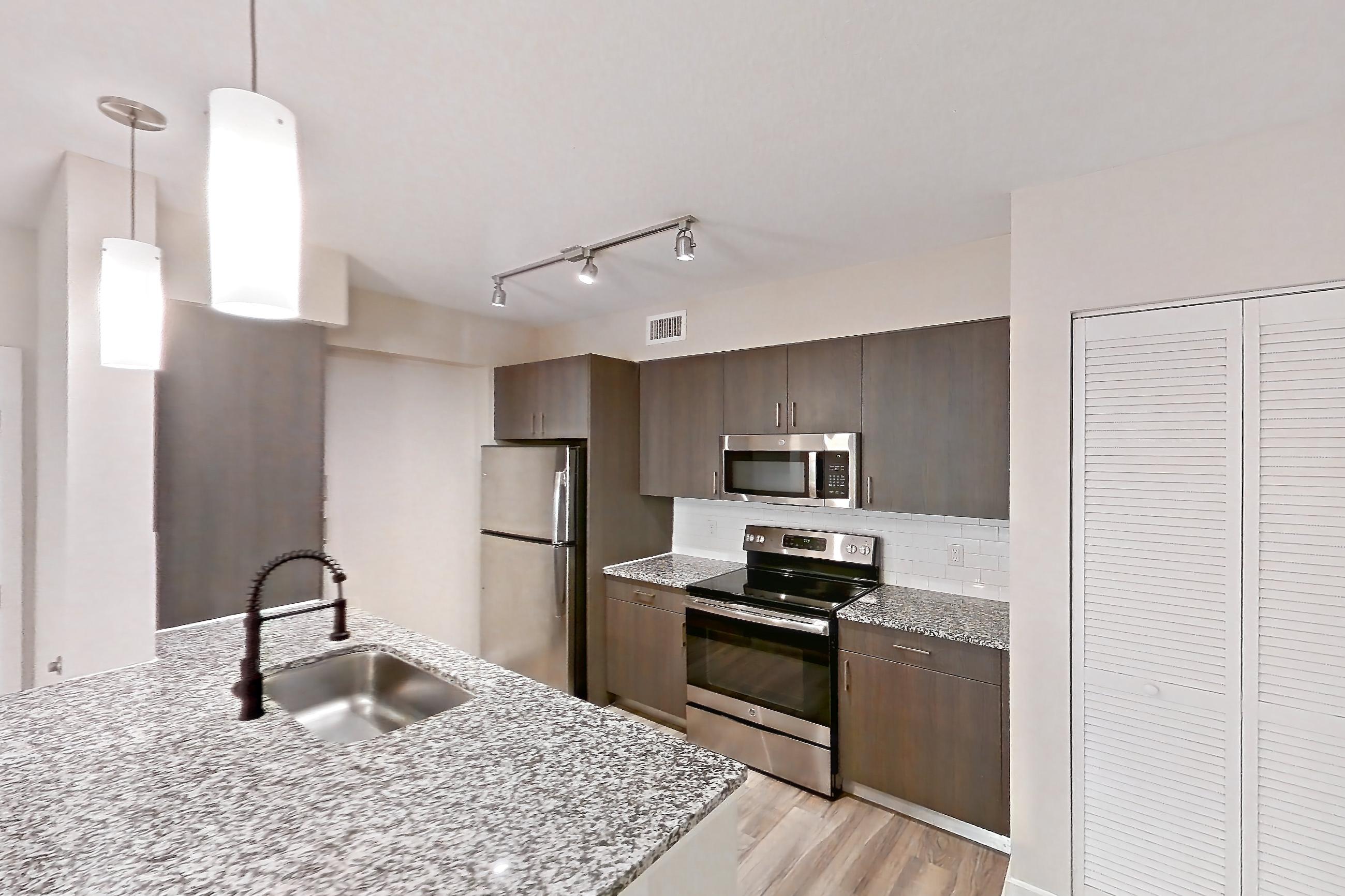 KITCHEN CORNER