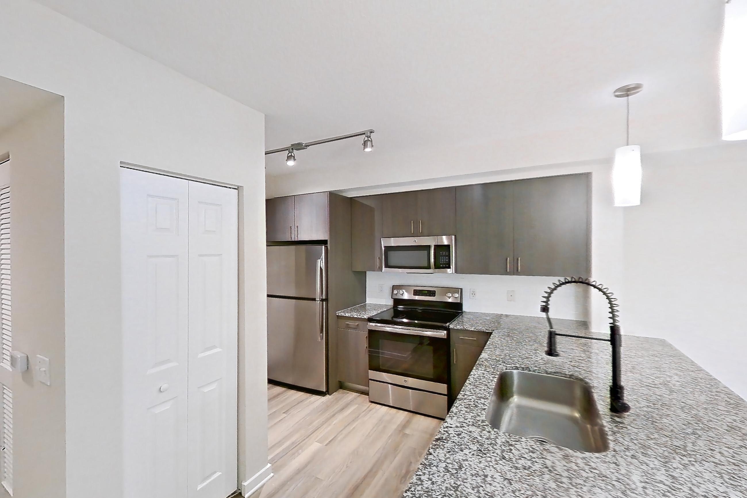 KITCHEN CORNER