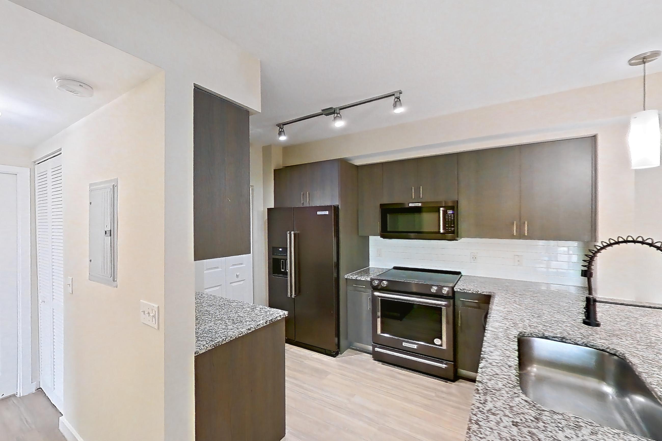 KITCHEN ENTRYWAY (representative of this floor plan)