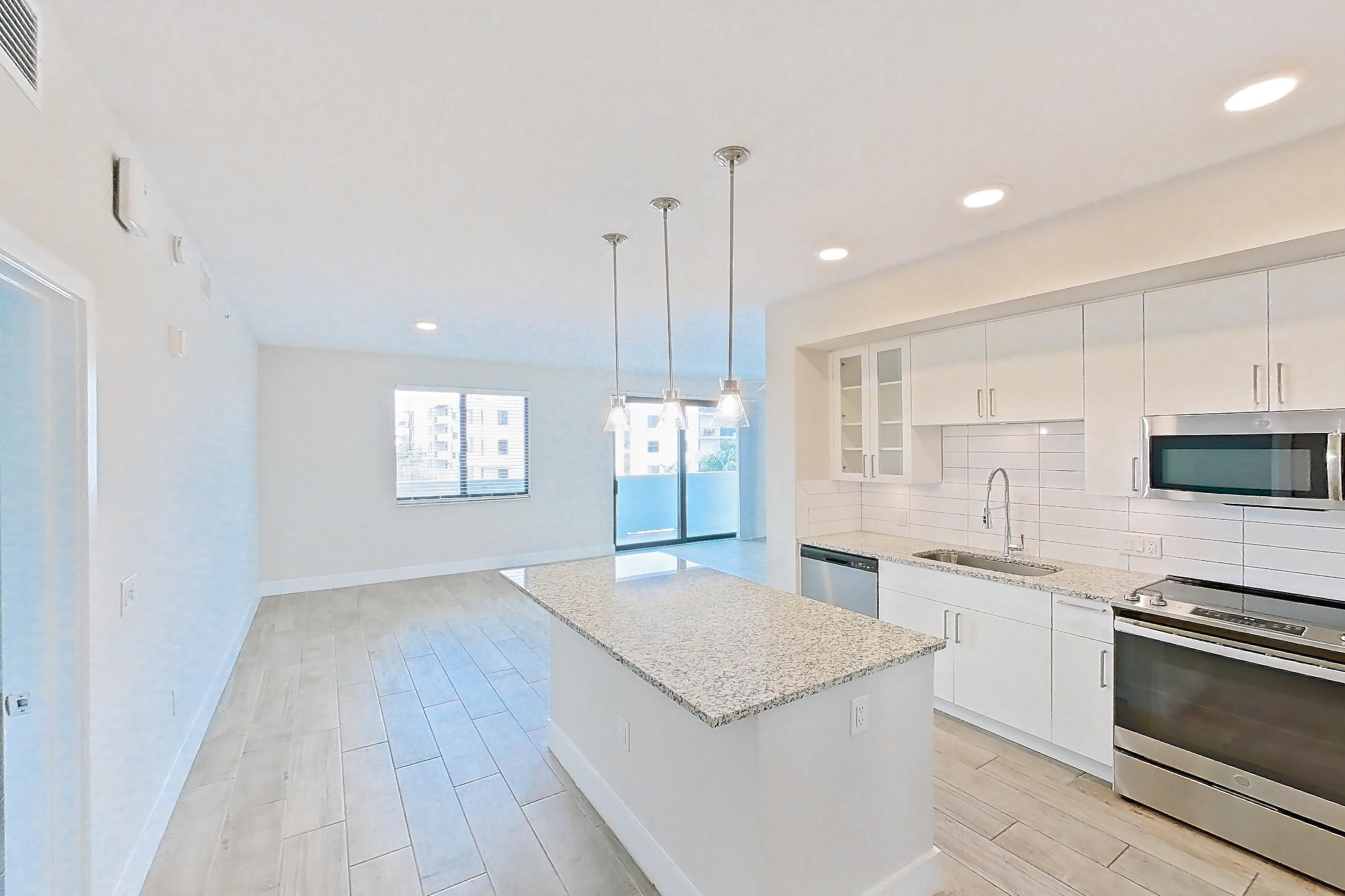 KITCHEN ENTRY