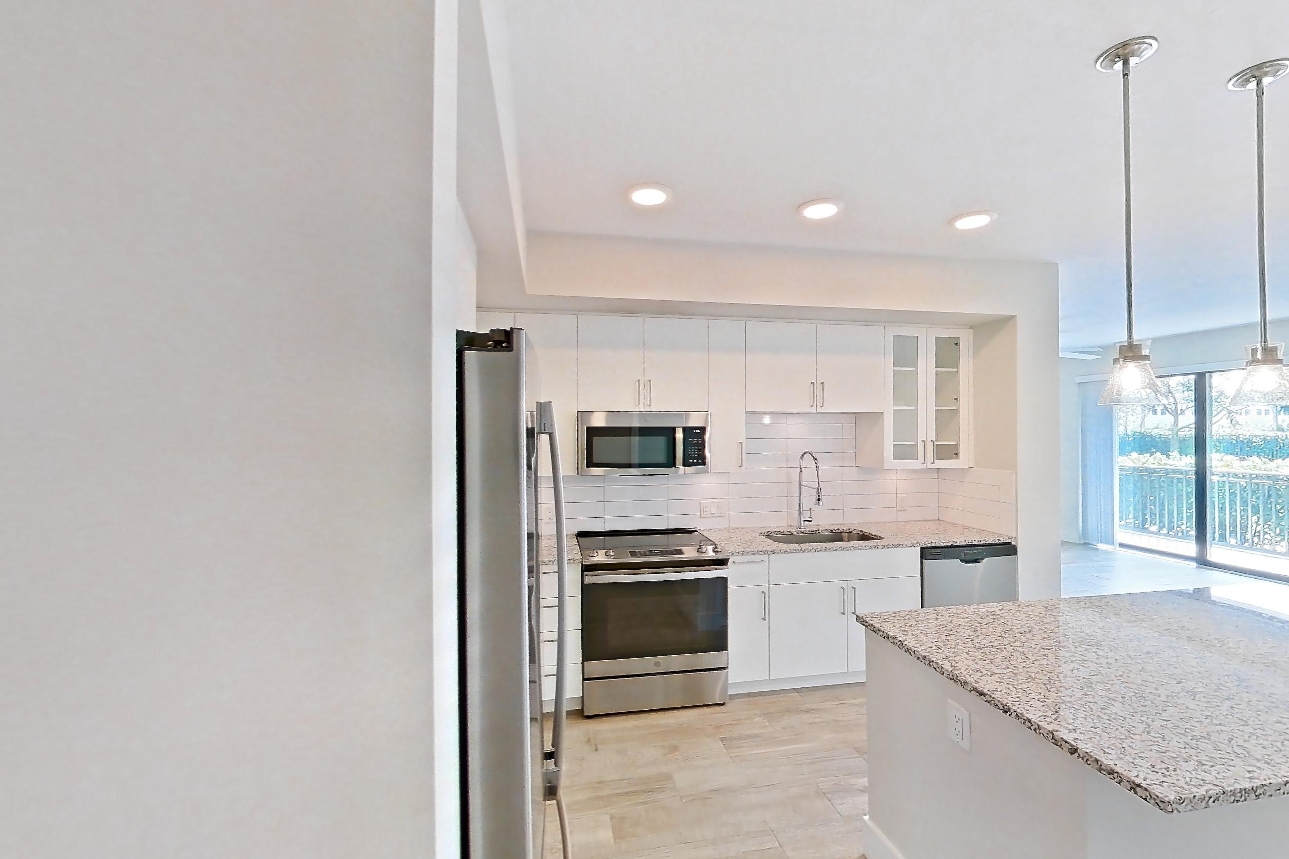 KITCHEN ENTRY