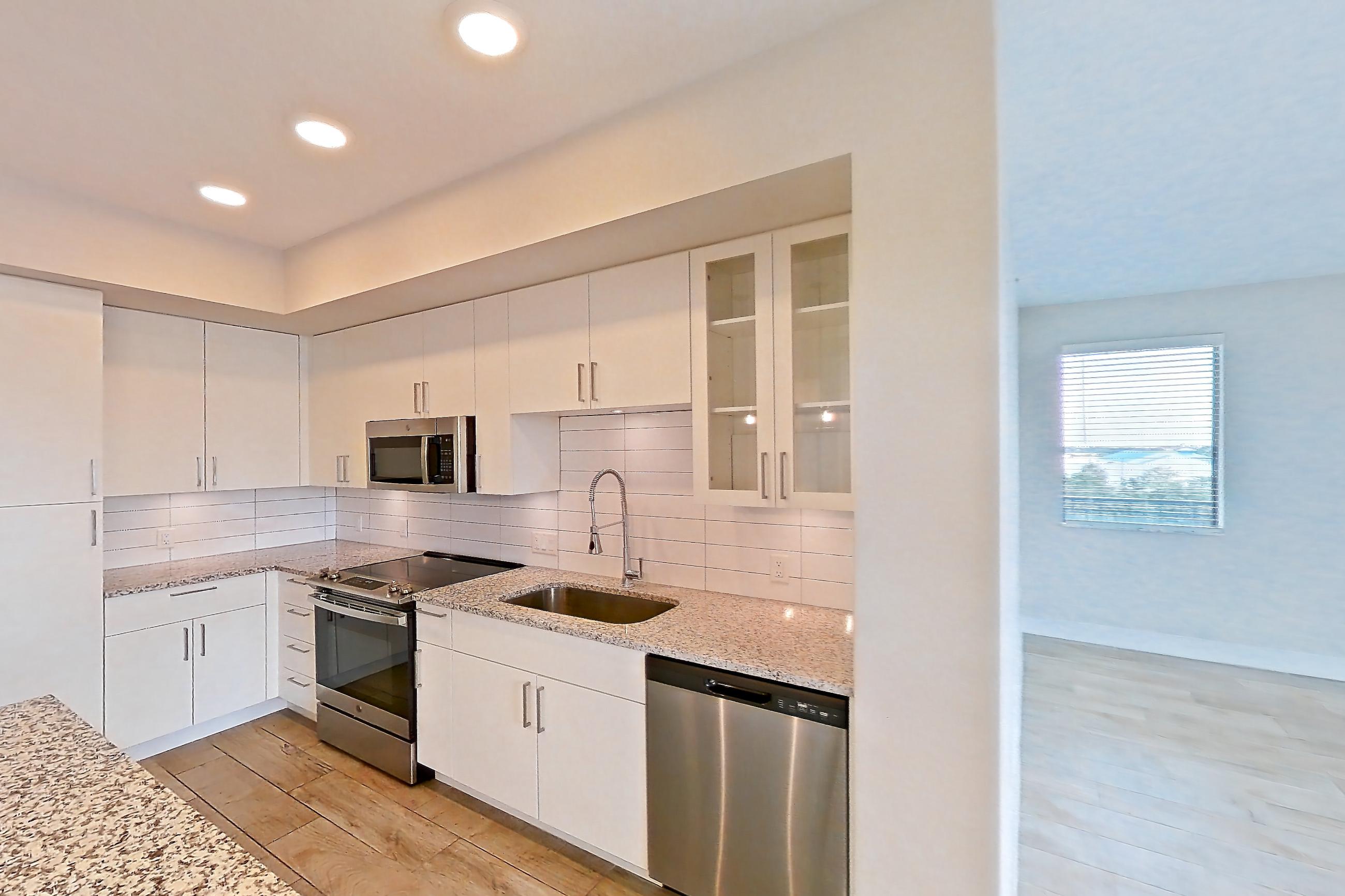 KITCHEN ISLAND CORNER (representative of this floor plan)