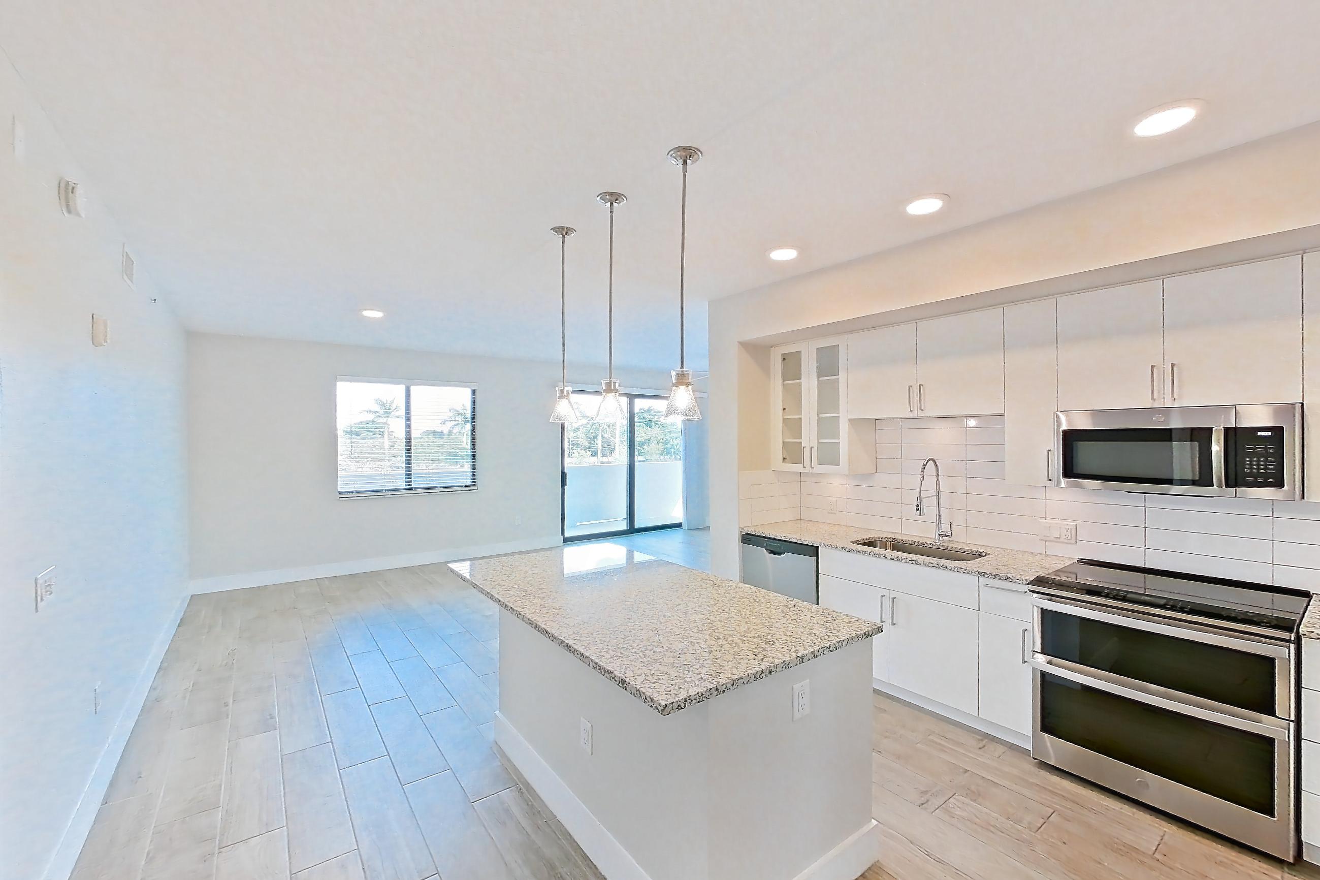 KITCHEN ENTRY