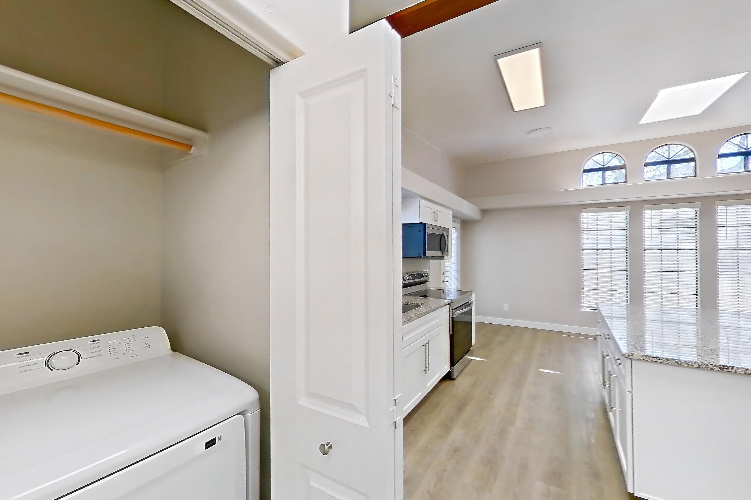 KITCHEN NOOK