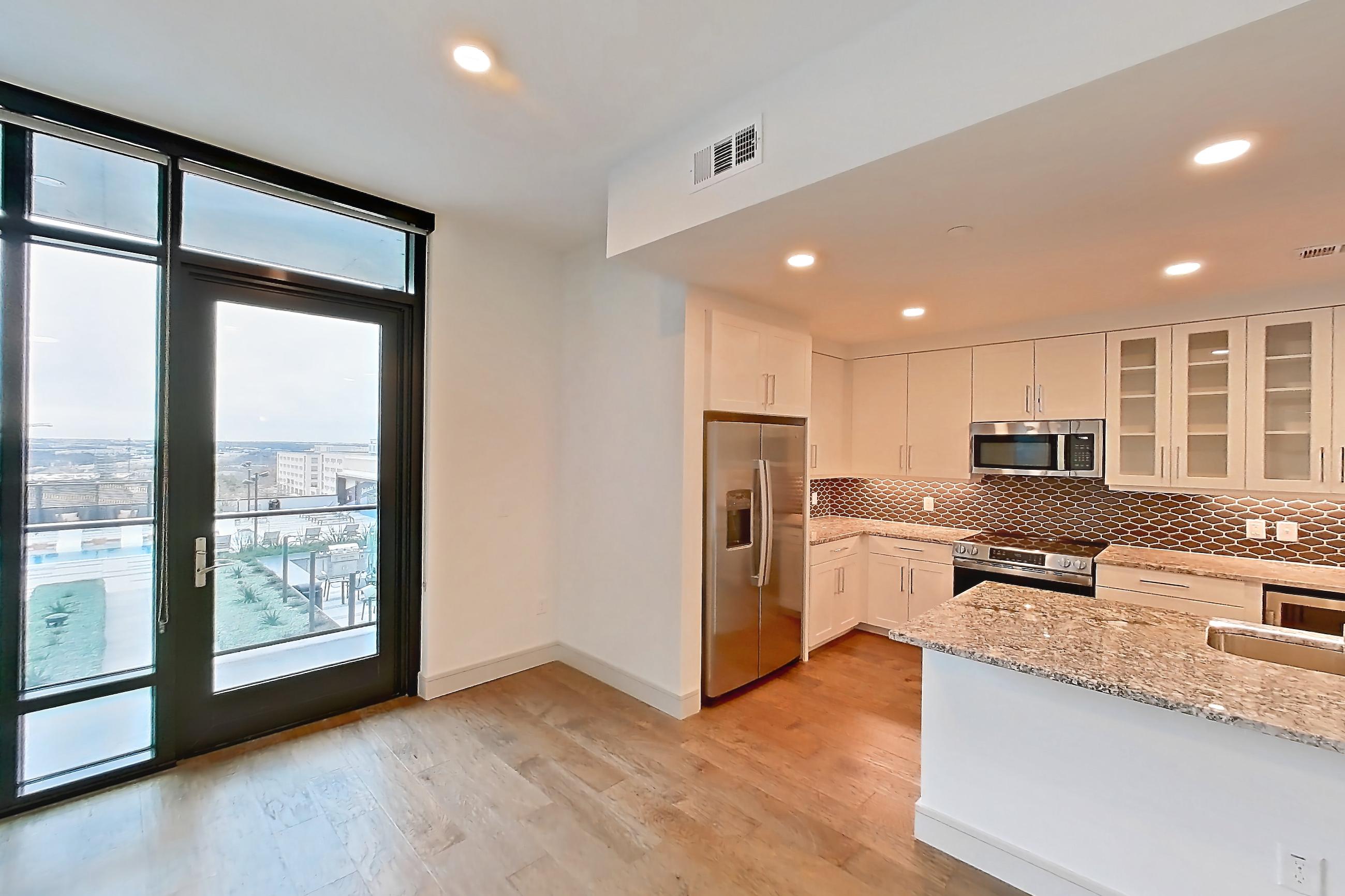 LIVING ROOM (representative of this floor plan)