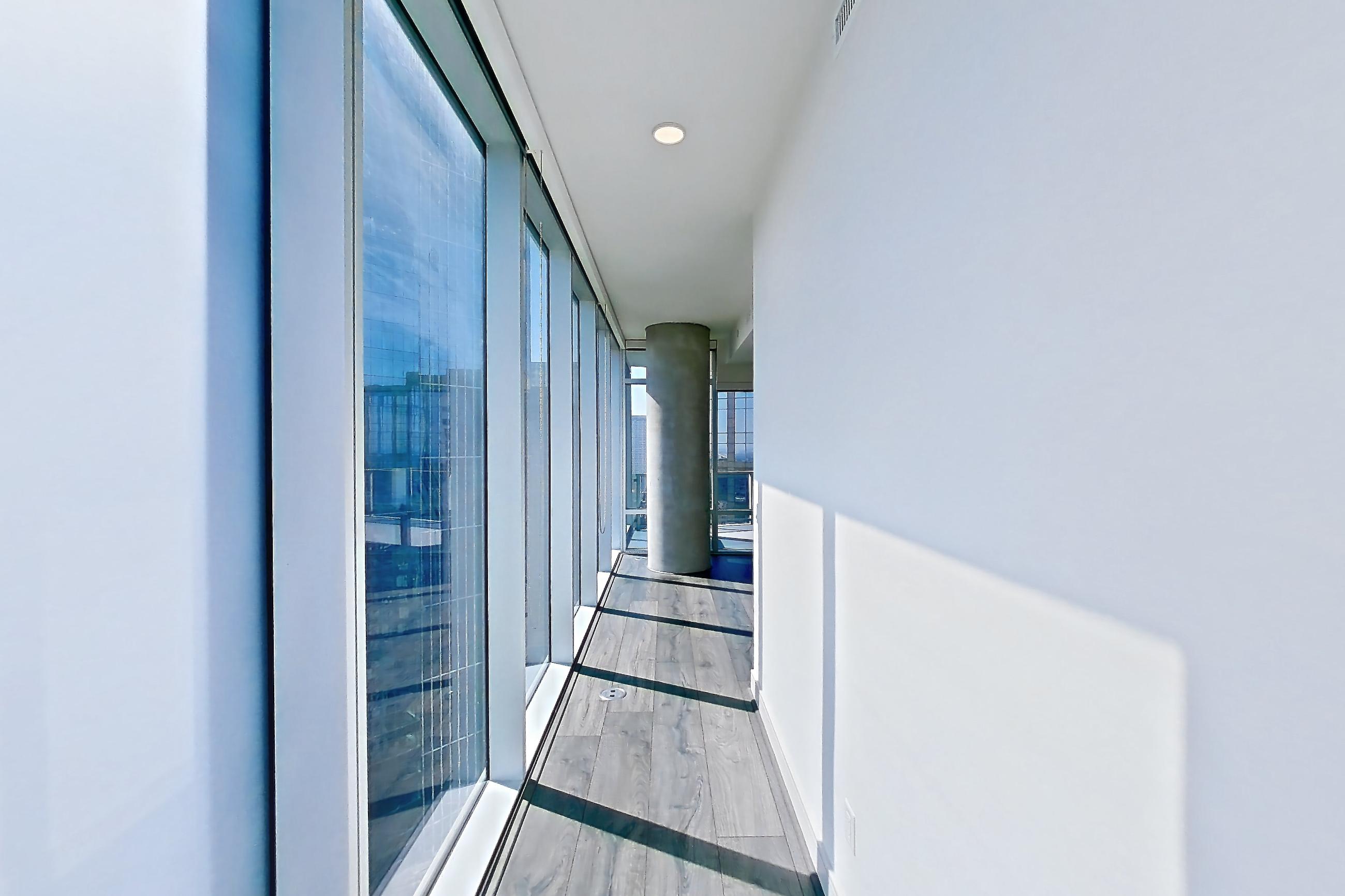 LIVING SPACE HALLWAY
