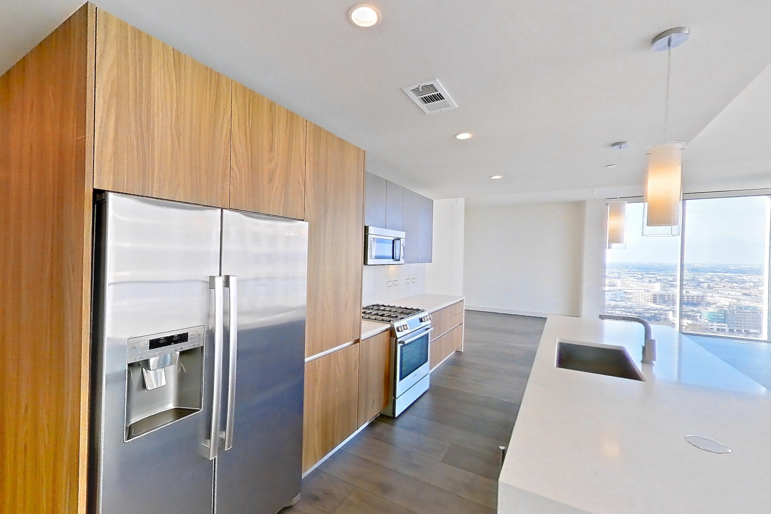 KITCHEN SPACE