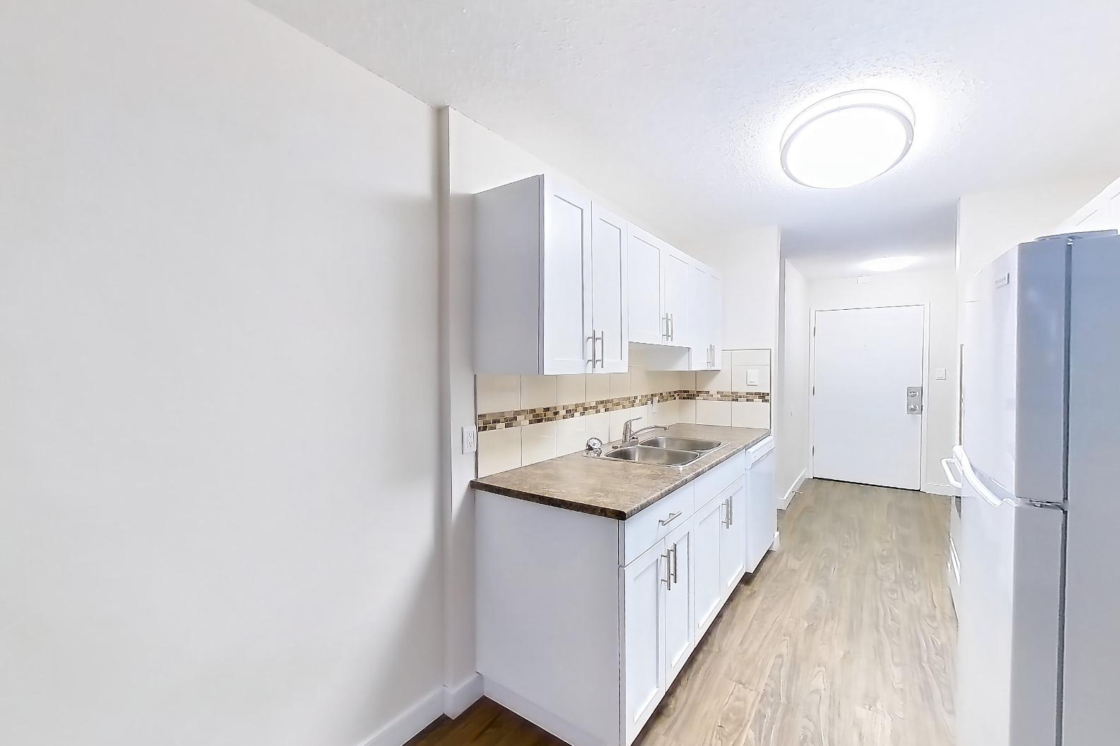 DINING ROOM (representative of this floor plan)