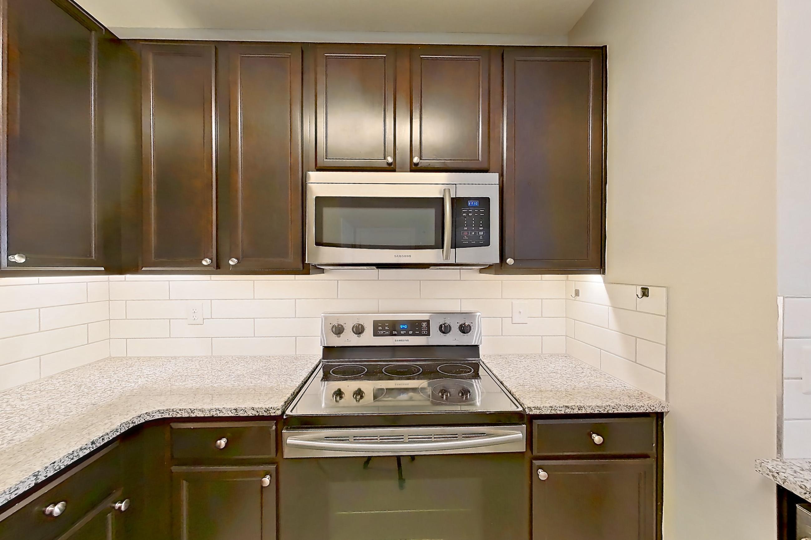 Kitchen in Apartment 304-5137 at Cortland Dublin, A1R - Dublin floor plan