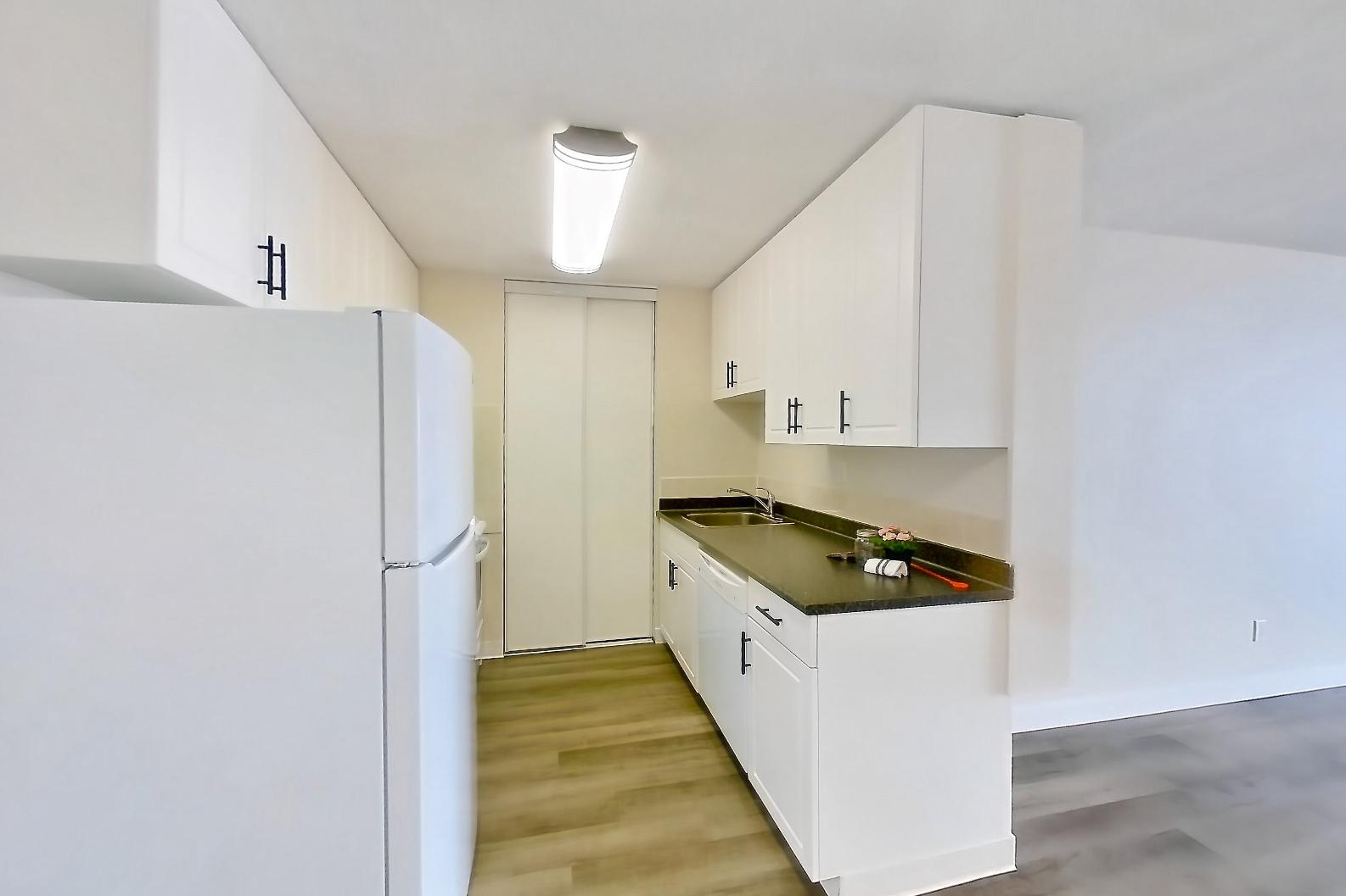 DINING ROOM (representative of this floor plan)