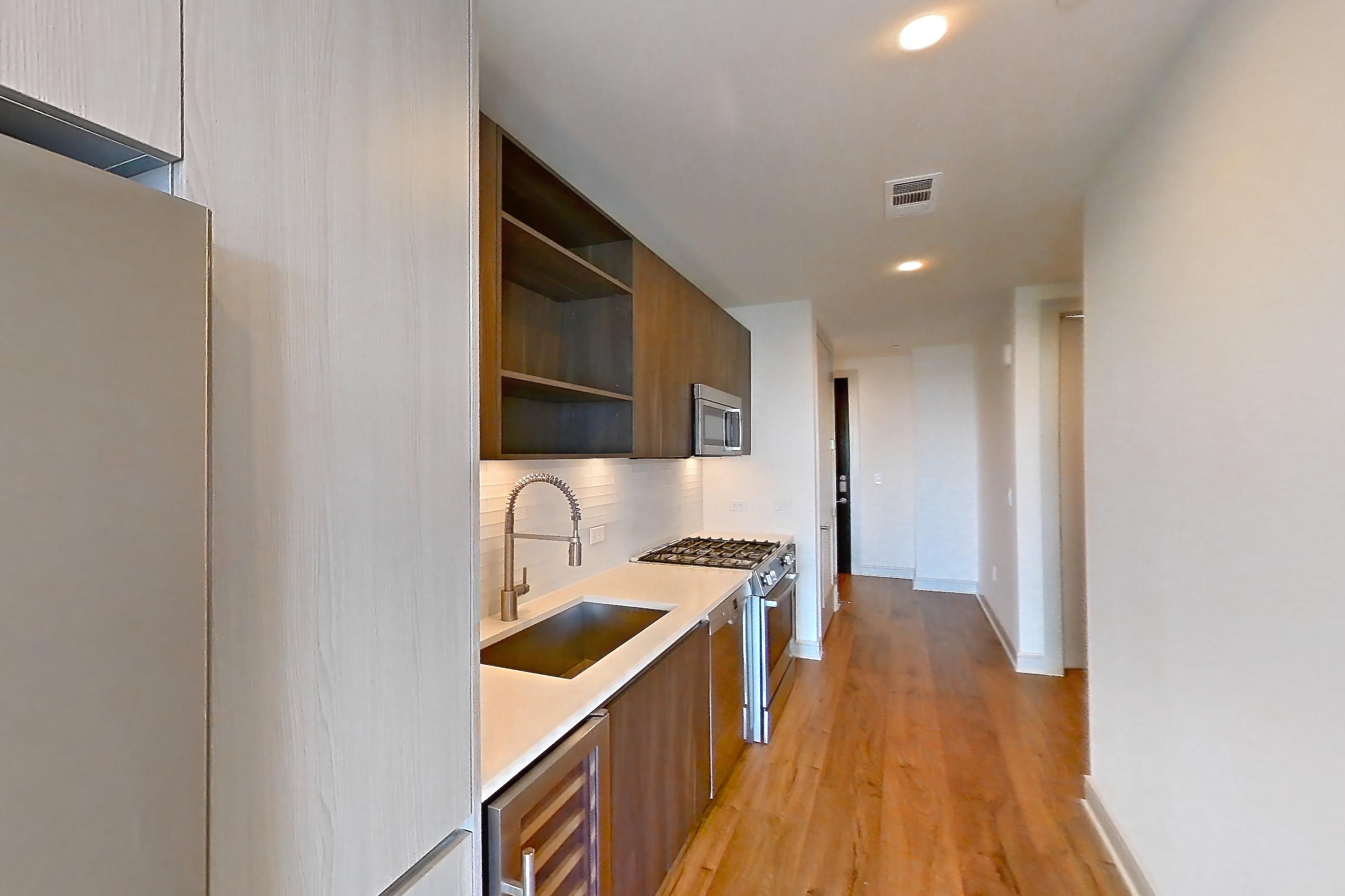 KITCHEN SPACE