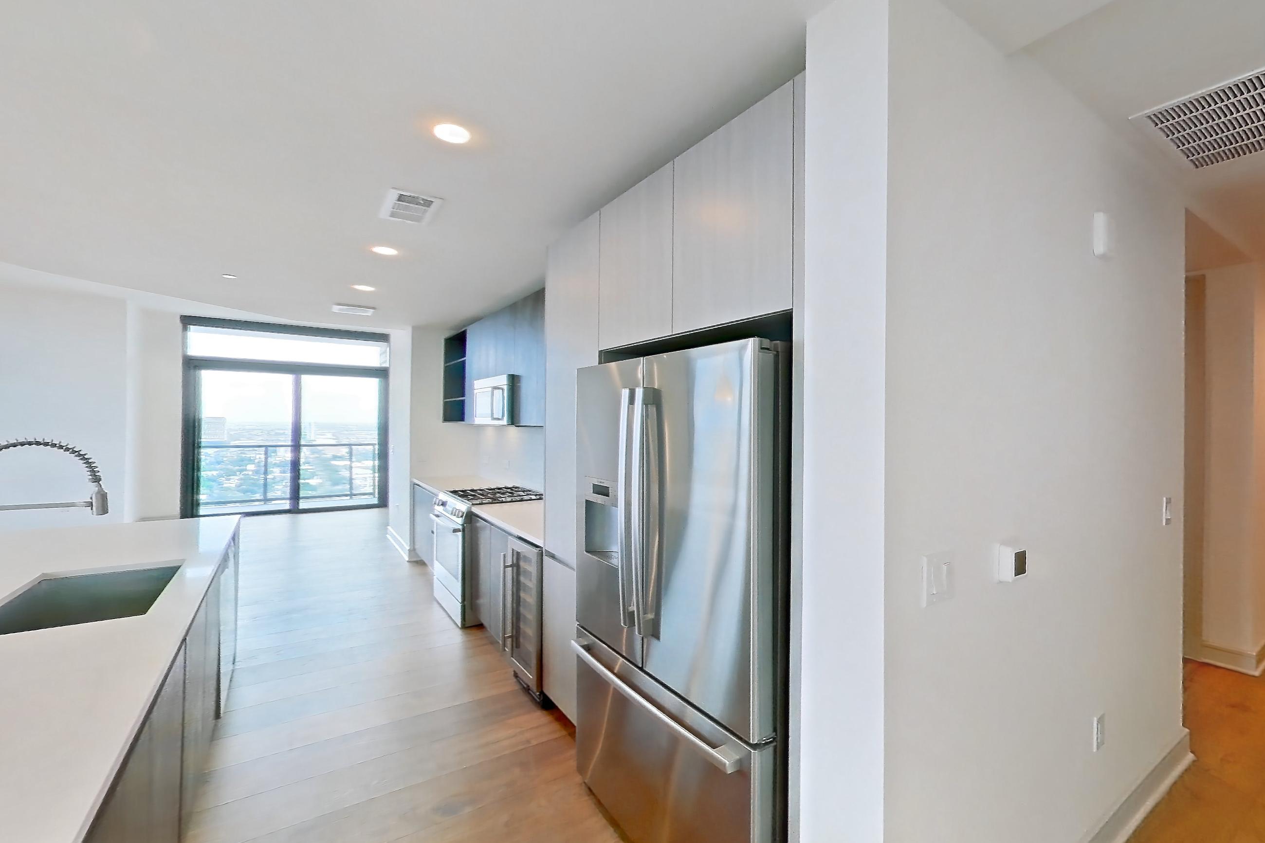 KITCHEN SPACE
