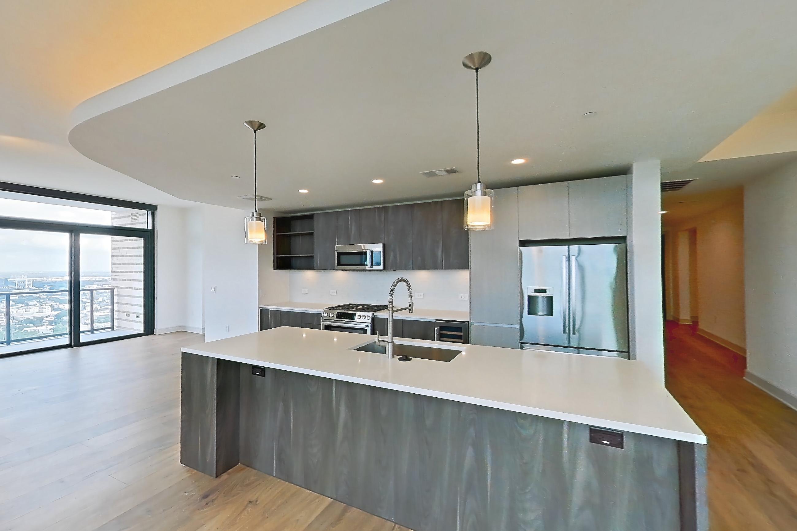 LIVING SPACE 2