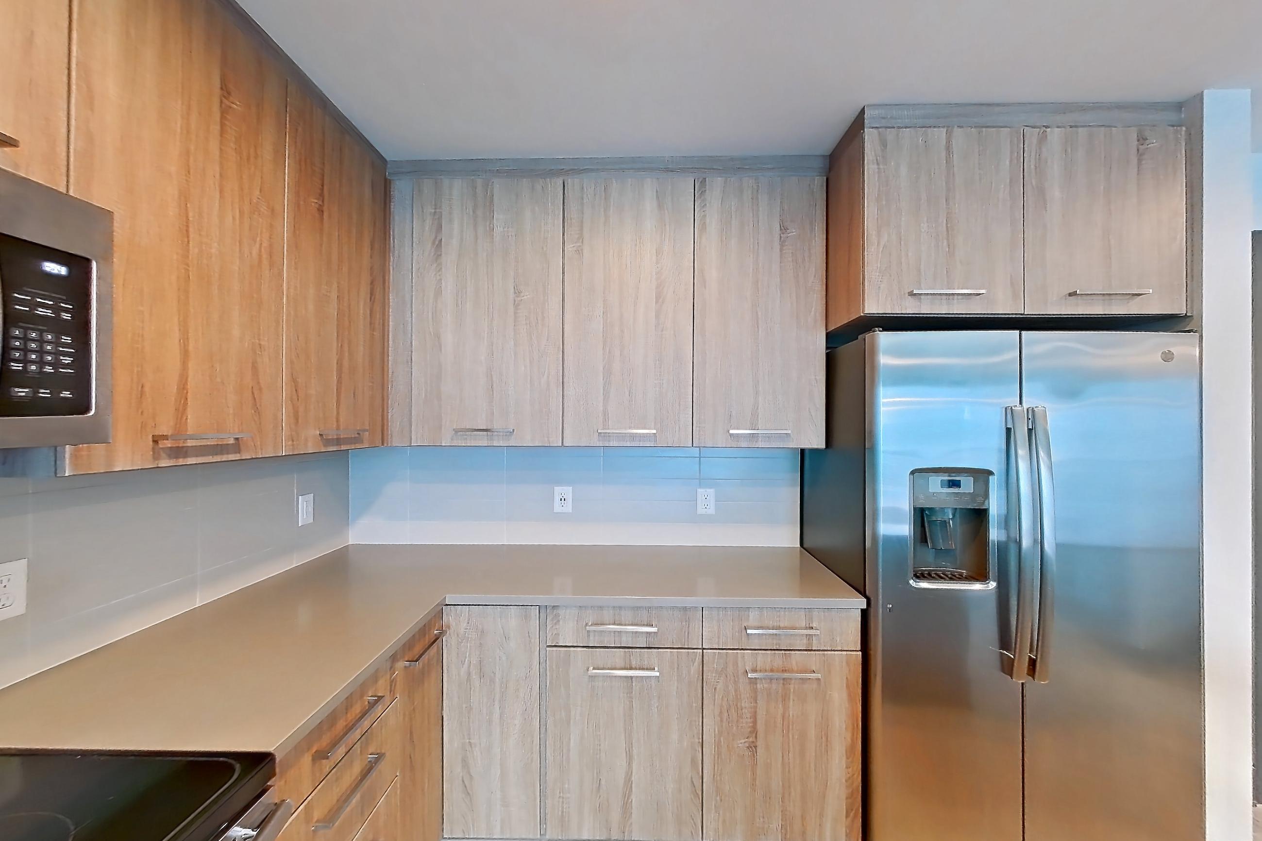 Kitchen in Apartment 723 at Cortland Glenwood South, B1 floor plan