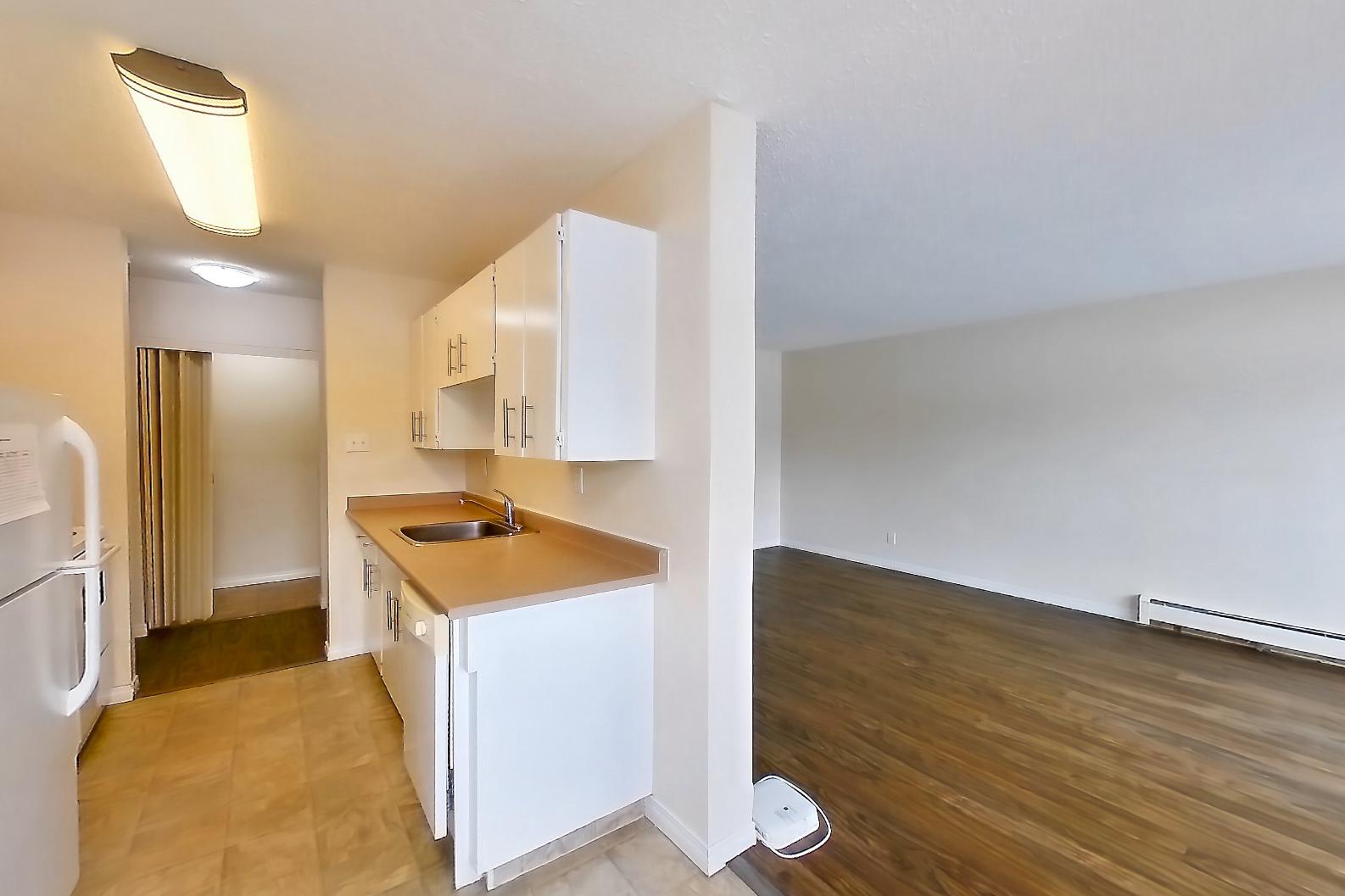 DINING ROOM (representative of this floor plan)