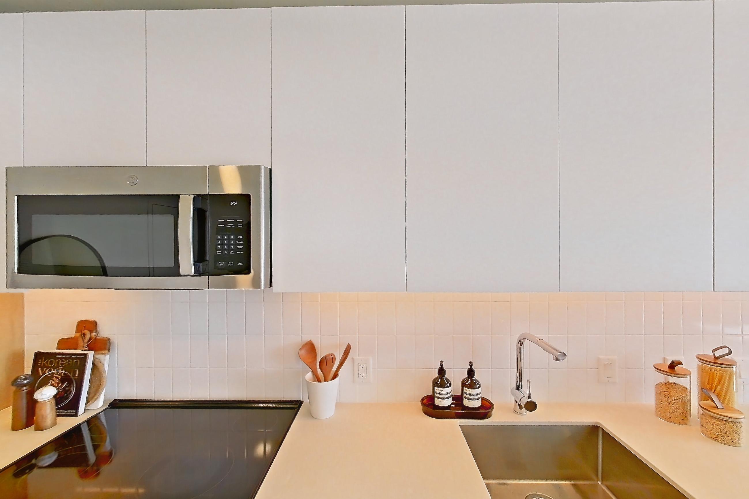 KITCHEN AND DINING SPACE (representative of this floor plan)