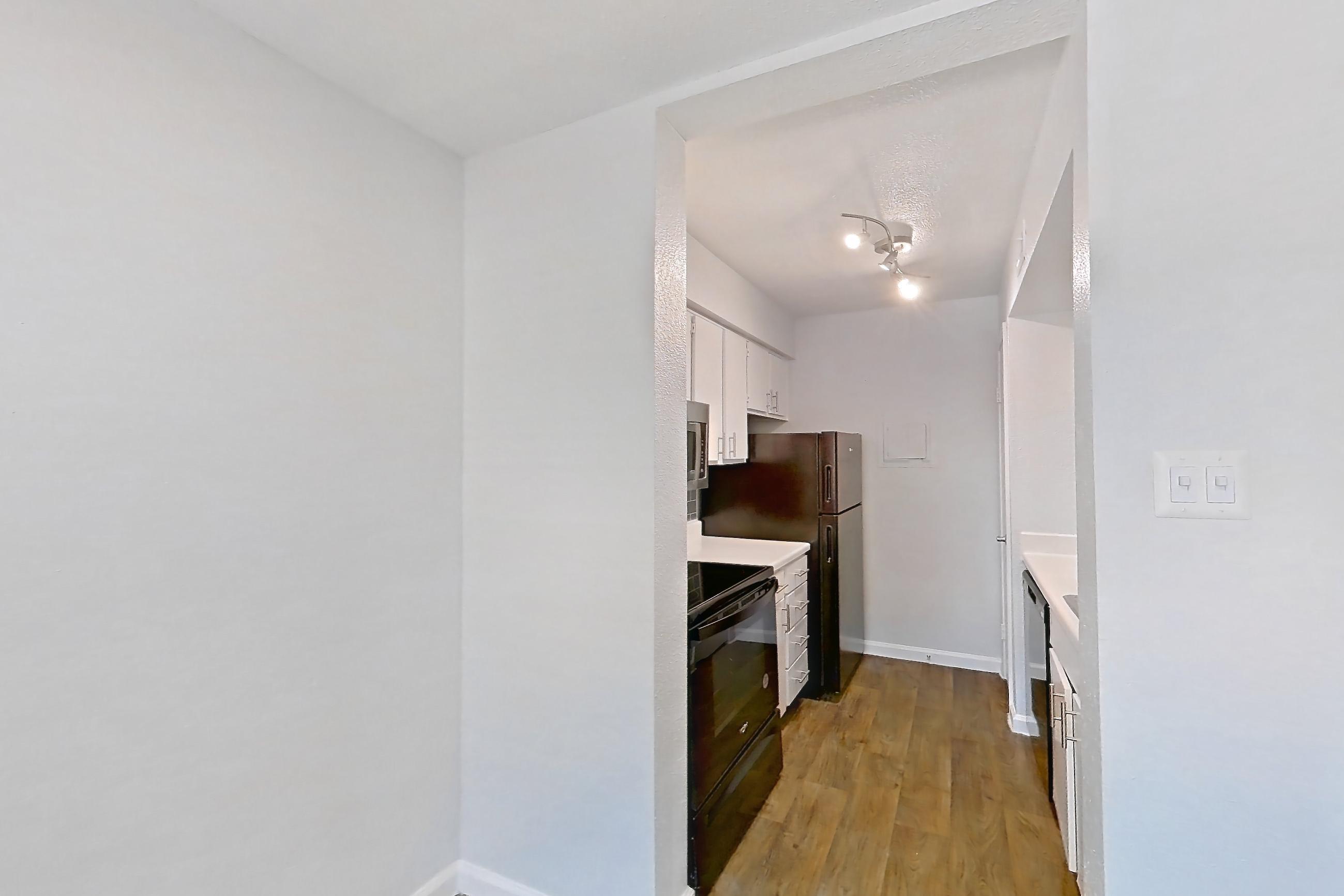 DINING ROOM (representative of this floor plan)