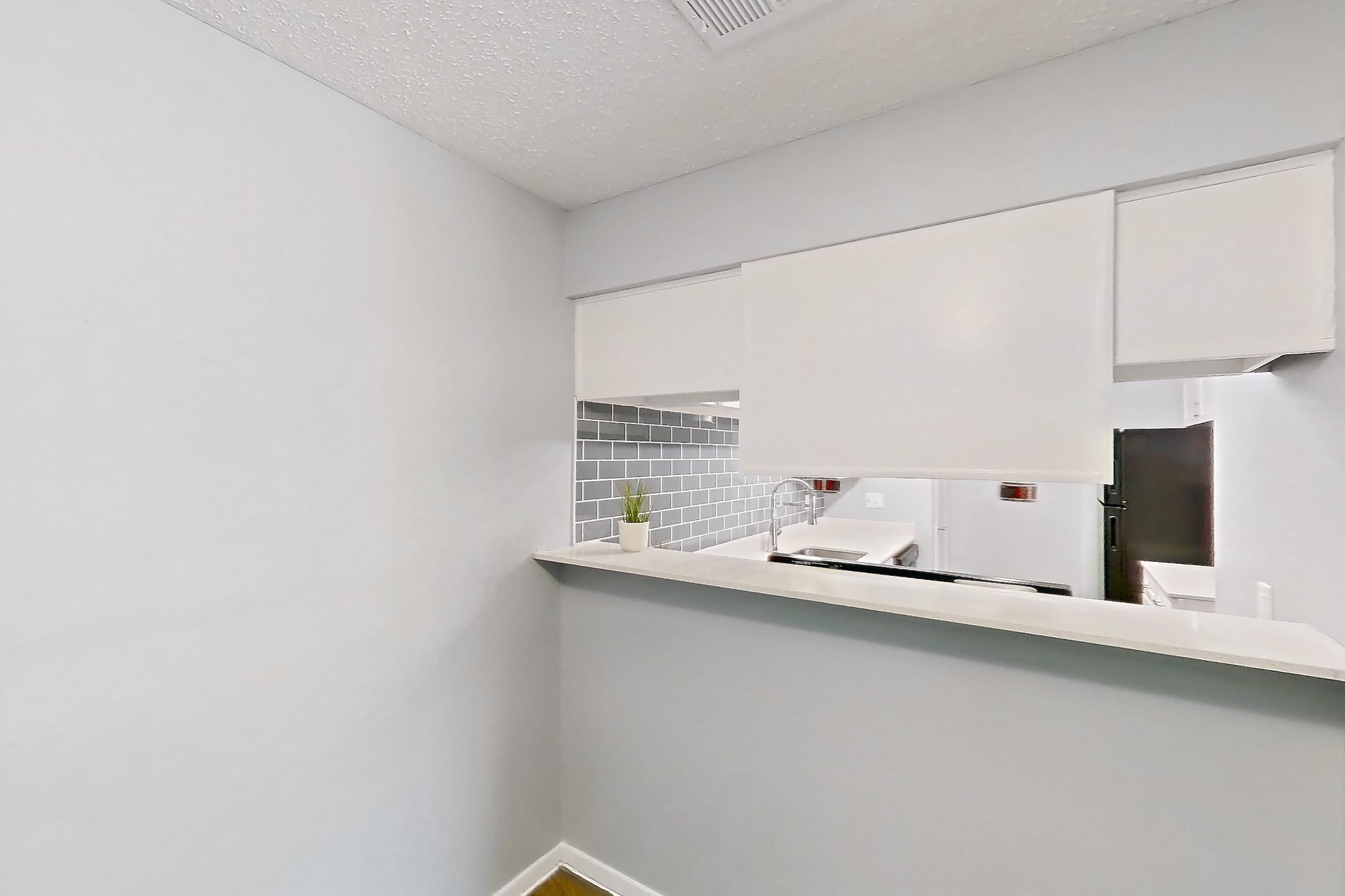 DINING ROOM (representative of this floor plan)