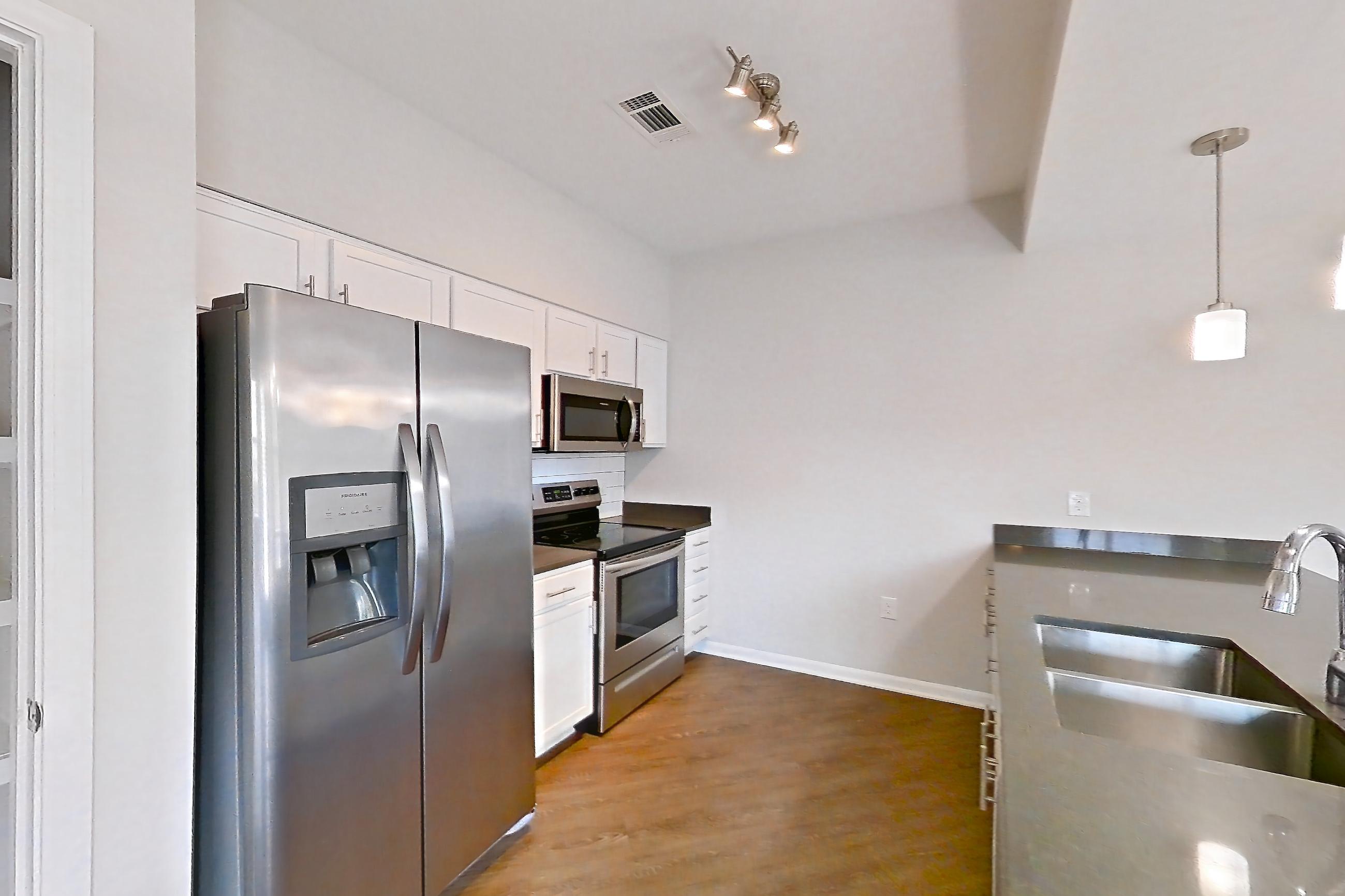 KITCHEN PANTRY