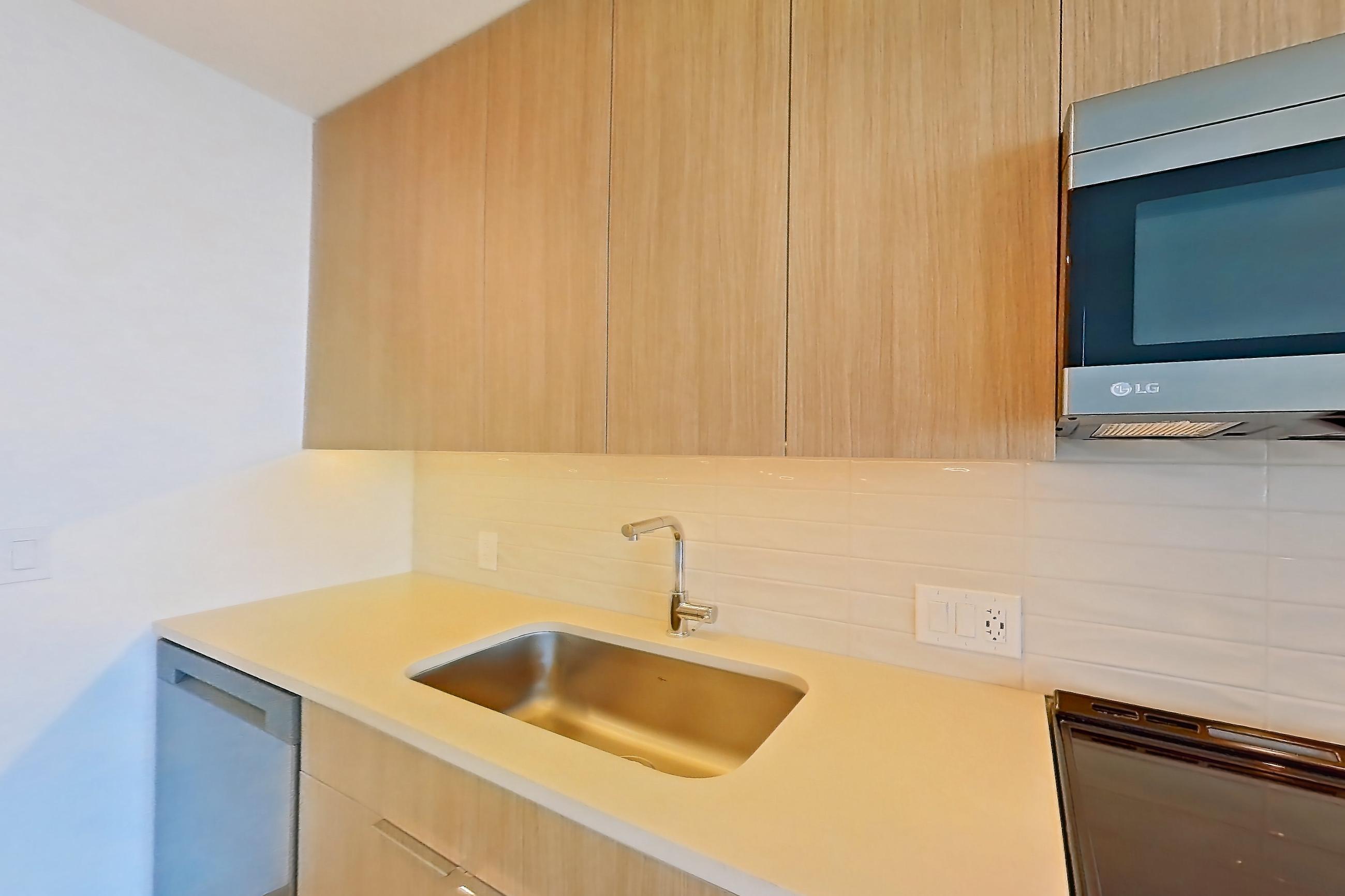 KITCHEN (representative of this floor plan)