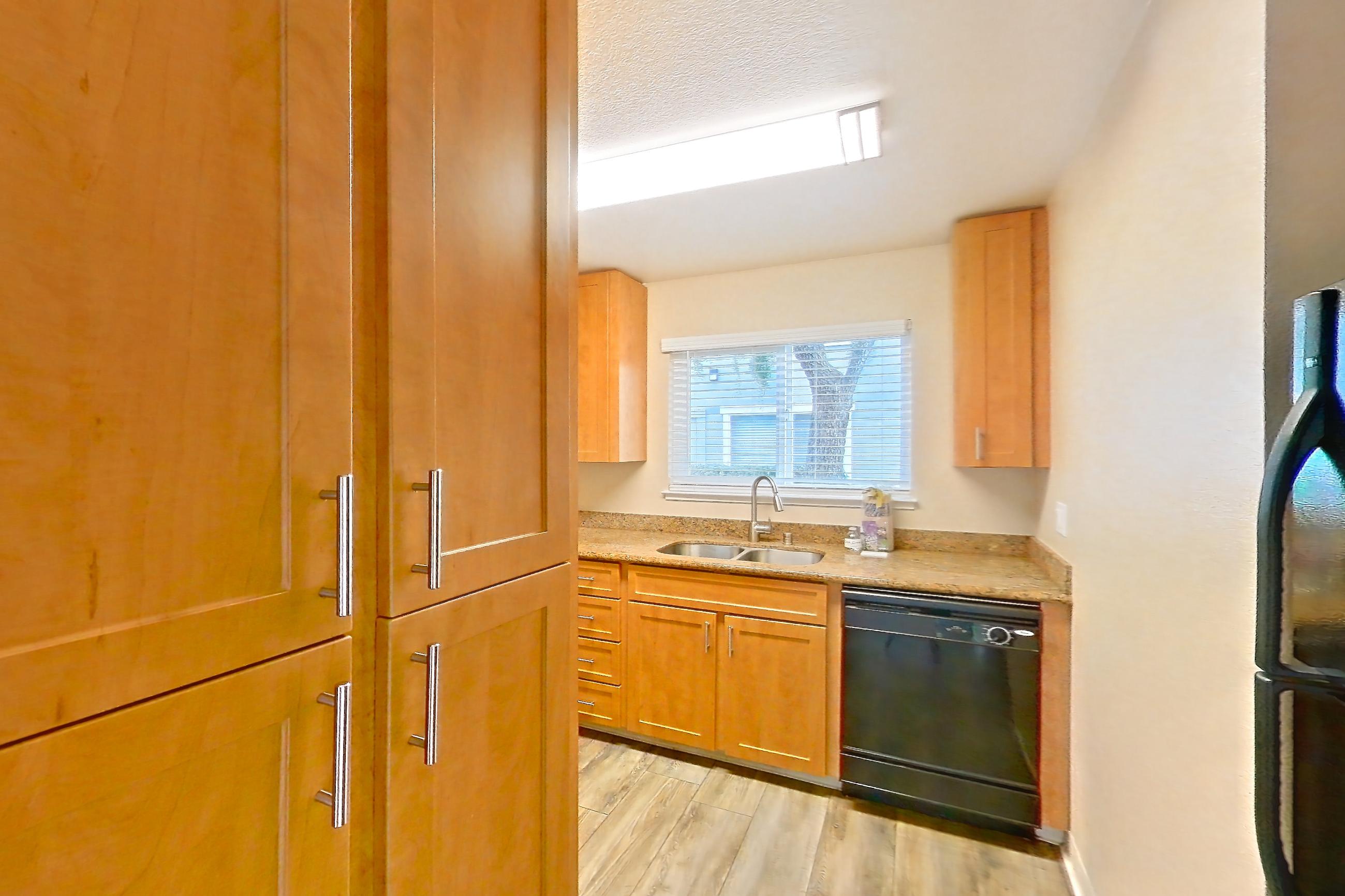 KITCHEN ENTRY