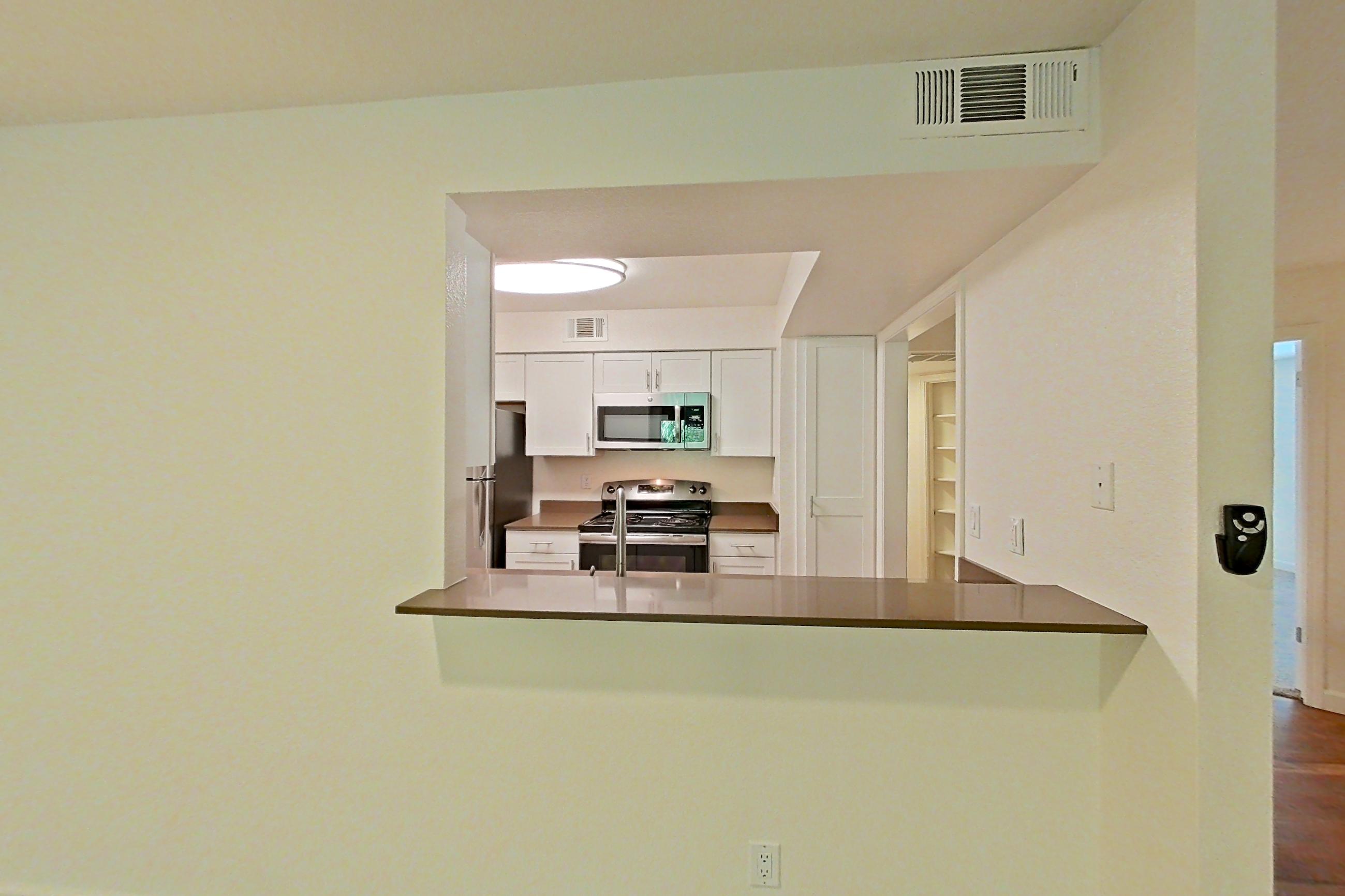 DINING ROOM (representative of this floor plan)