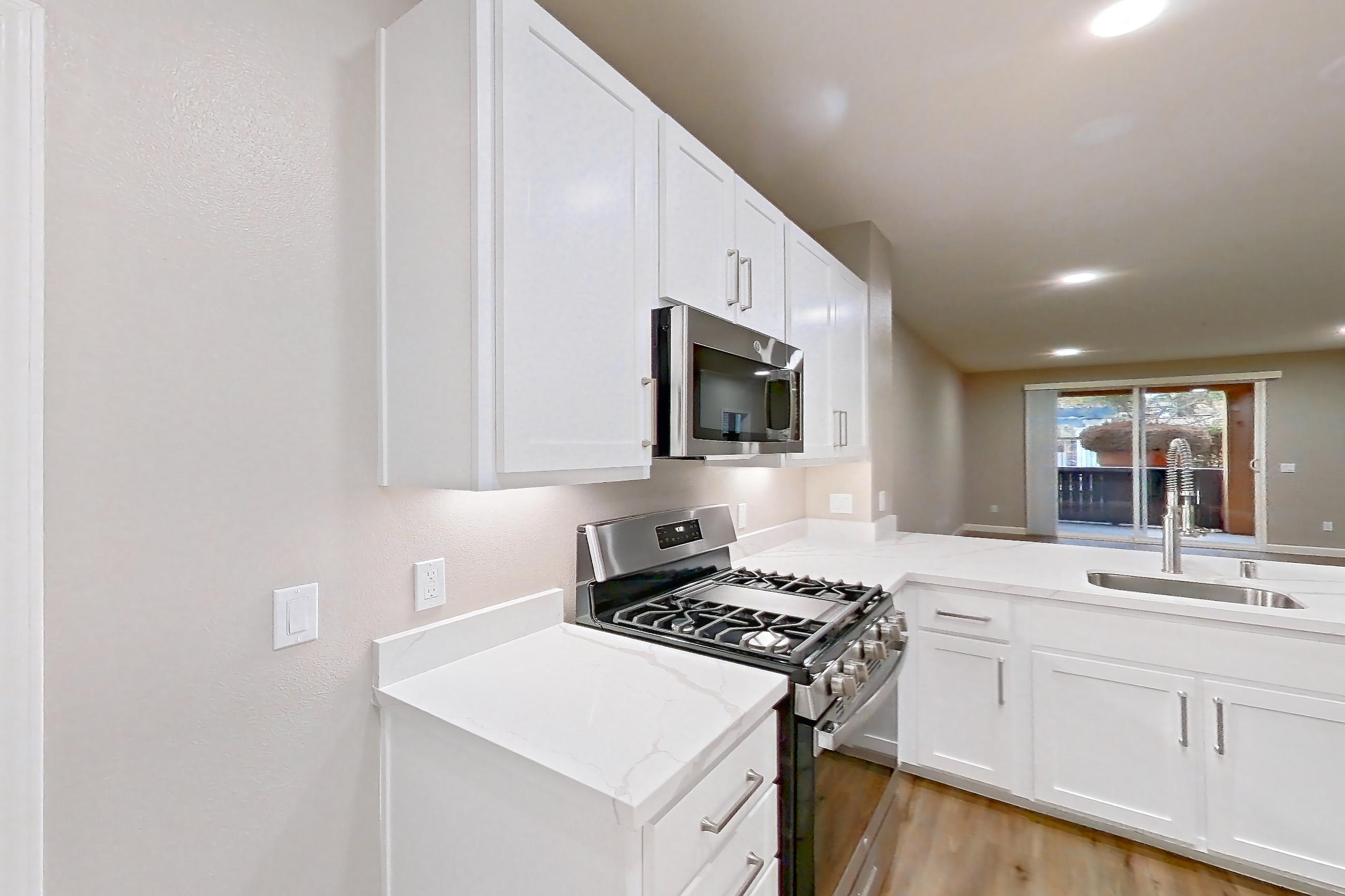 KITCHEN CORNER