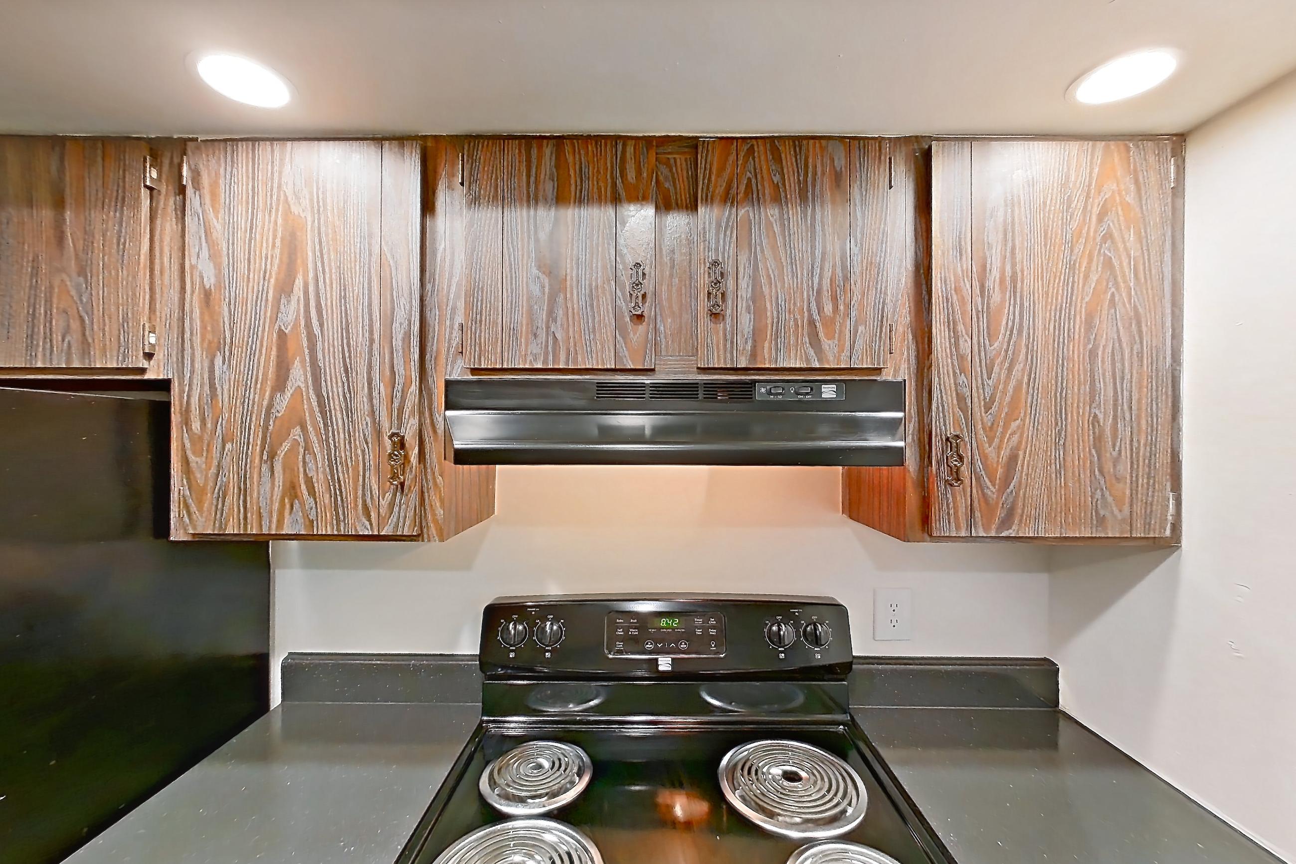 Kitchen in a Georgian floor plan apartment, representative of Apartment 2618-3AB at Canterbury Green