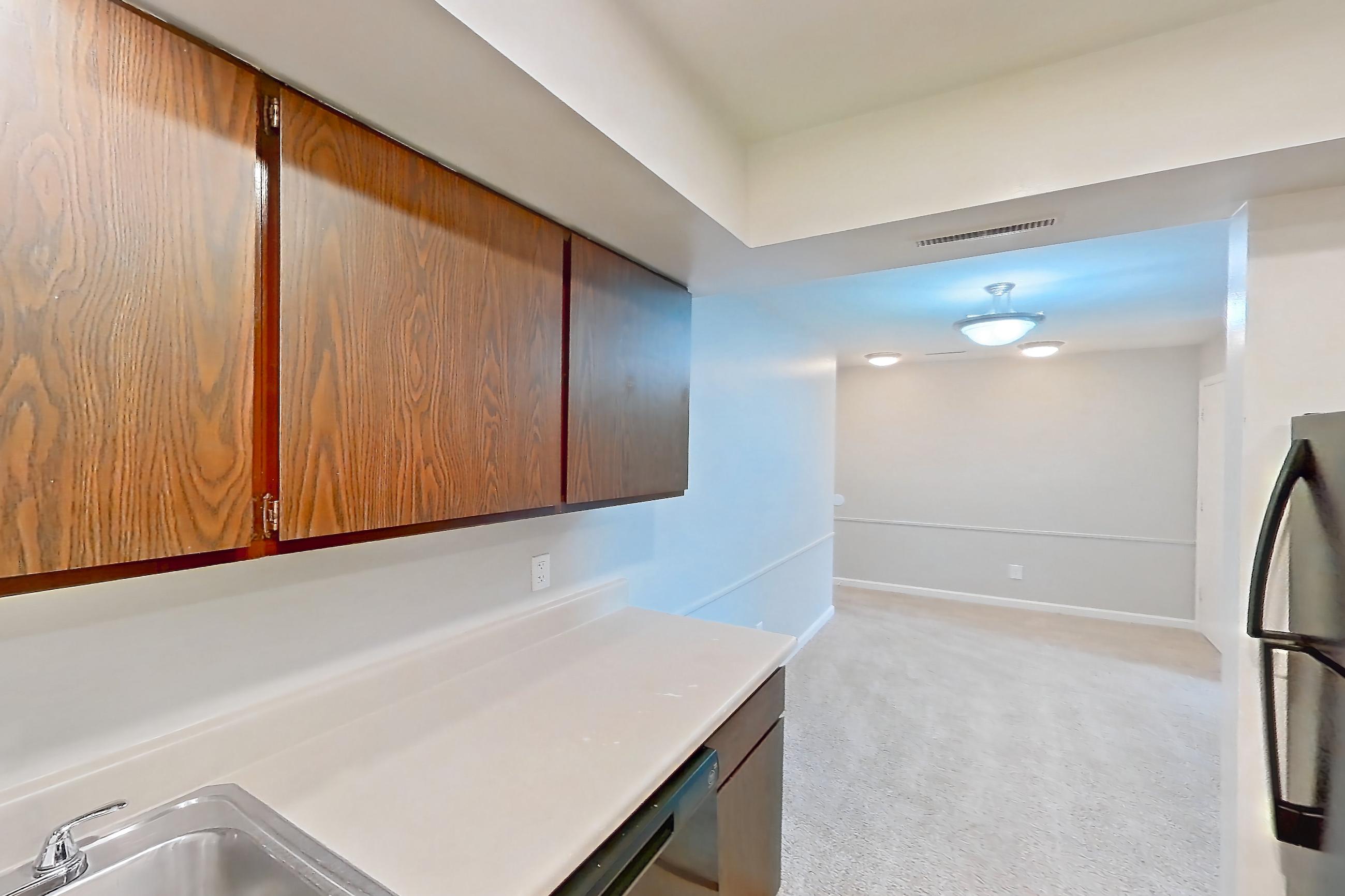 Kitchen in a Stratford floor plan apartment, representative of Apartment 2818-7NO at Canterbury Green