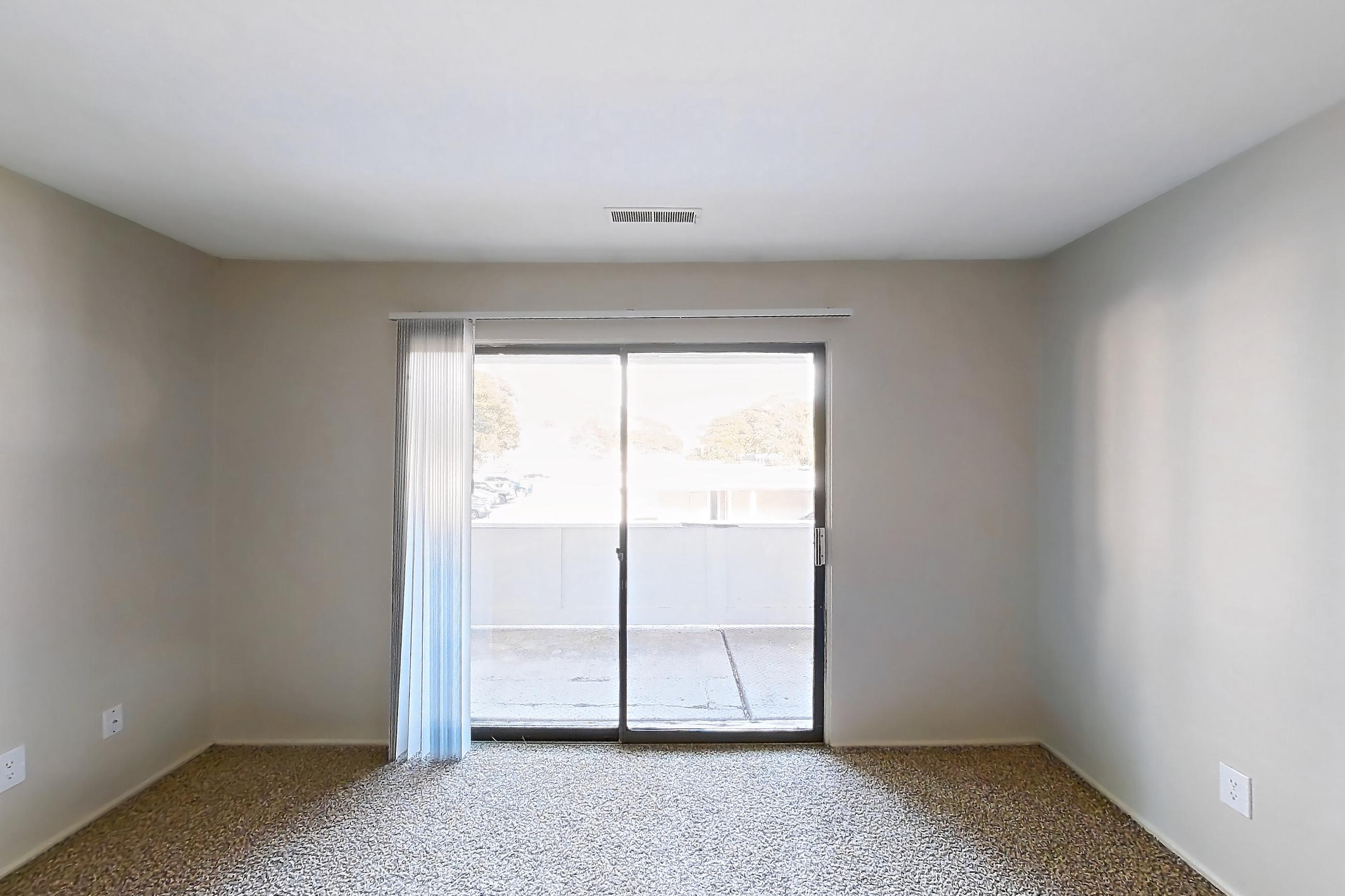 Living room with light carpet, Apartment 2803-8NO at Canterbury Green