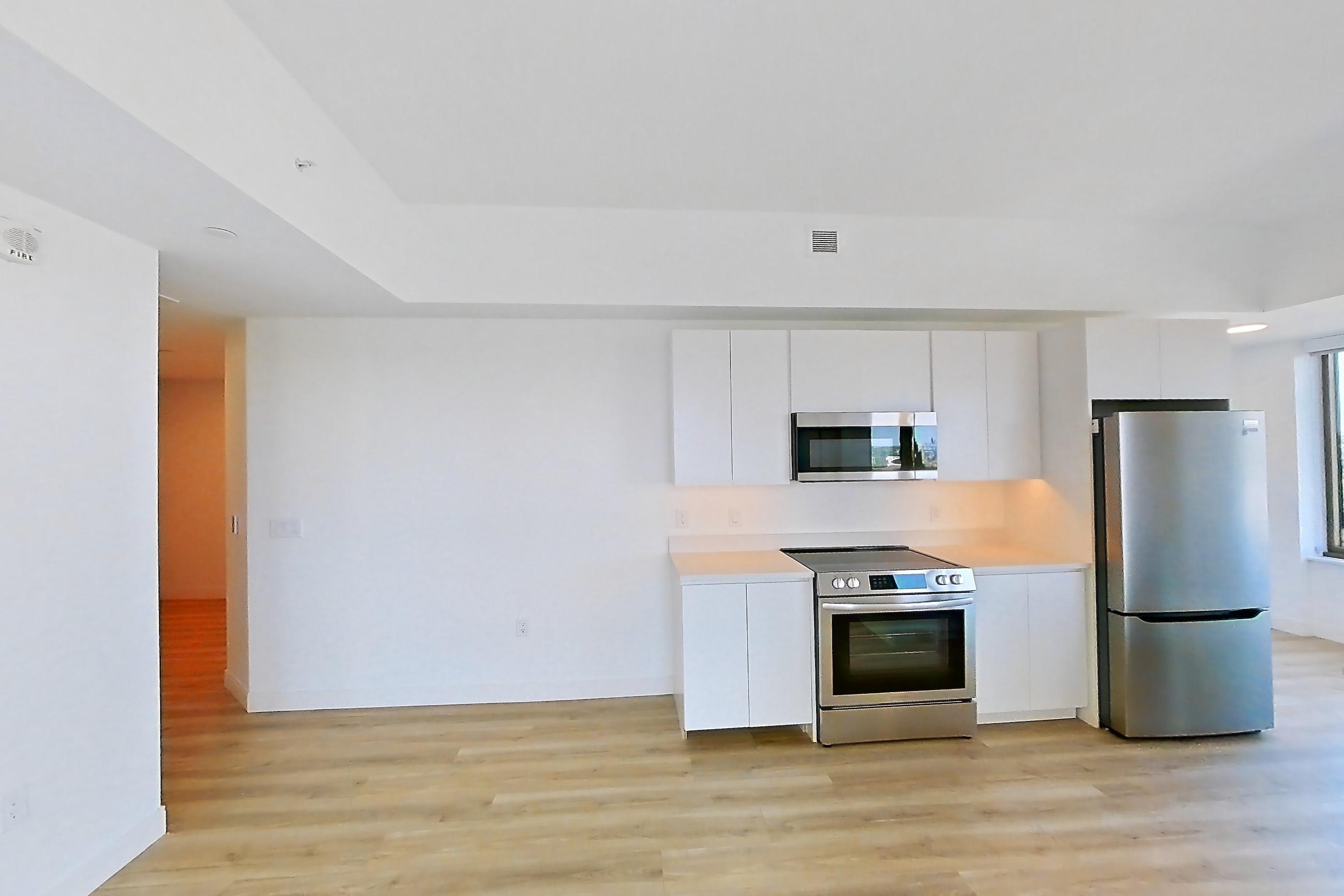 LIVING SPACE2