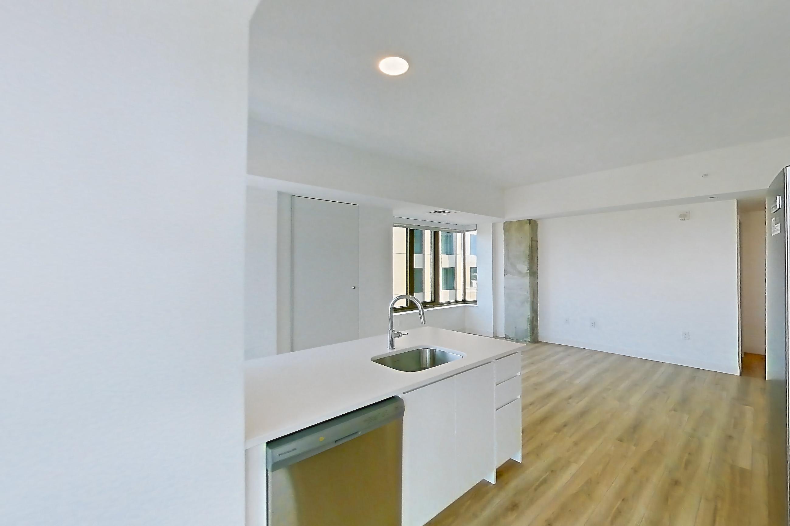 LIVING SPACE4