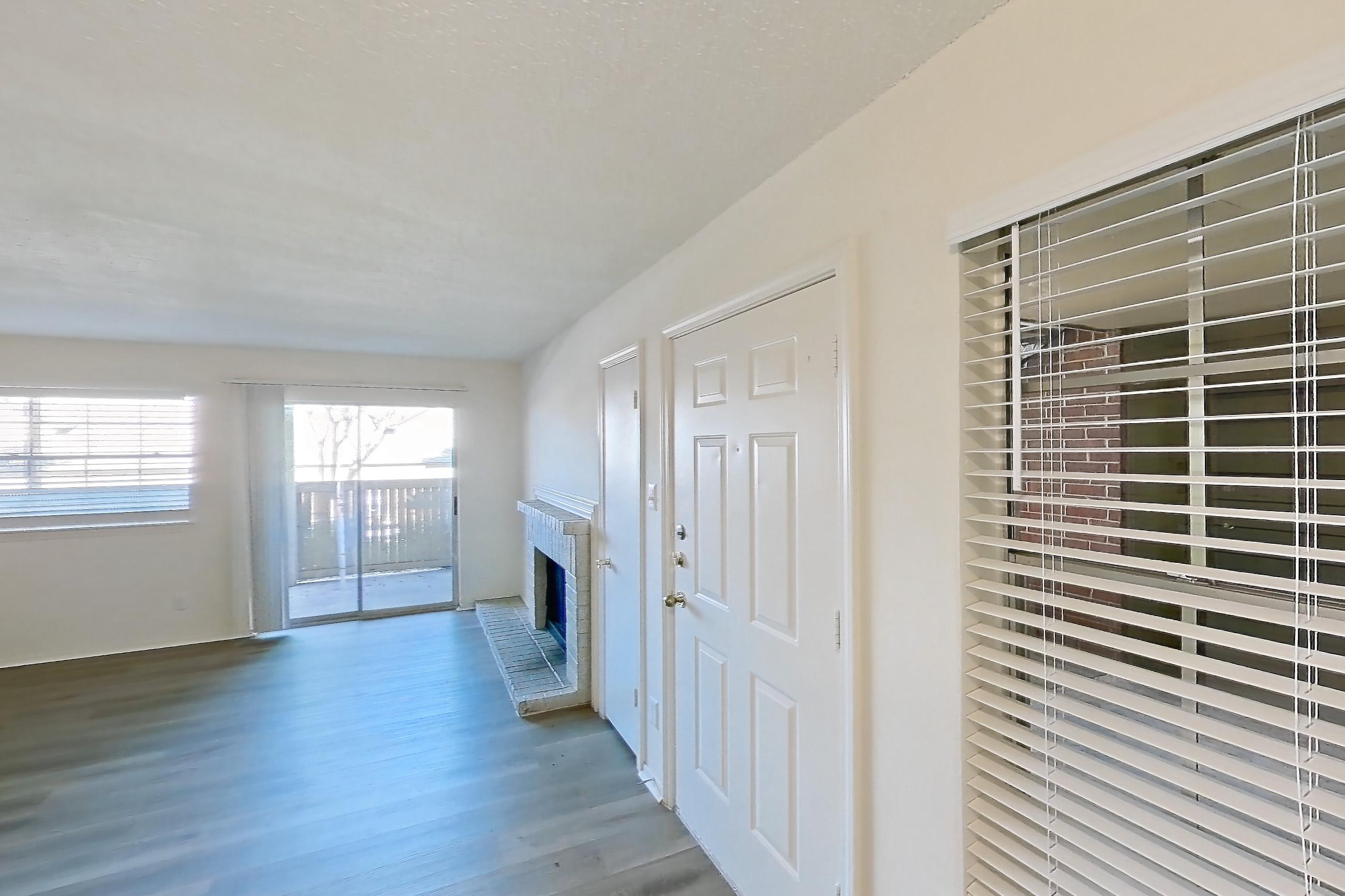 DINING ROOM (representative of this floor plan)