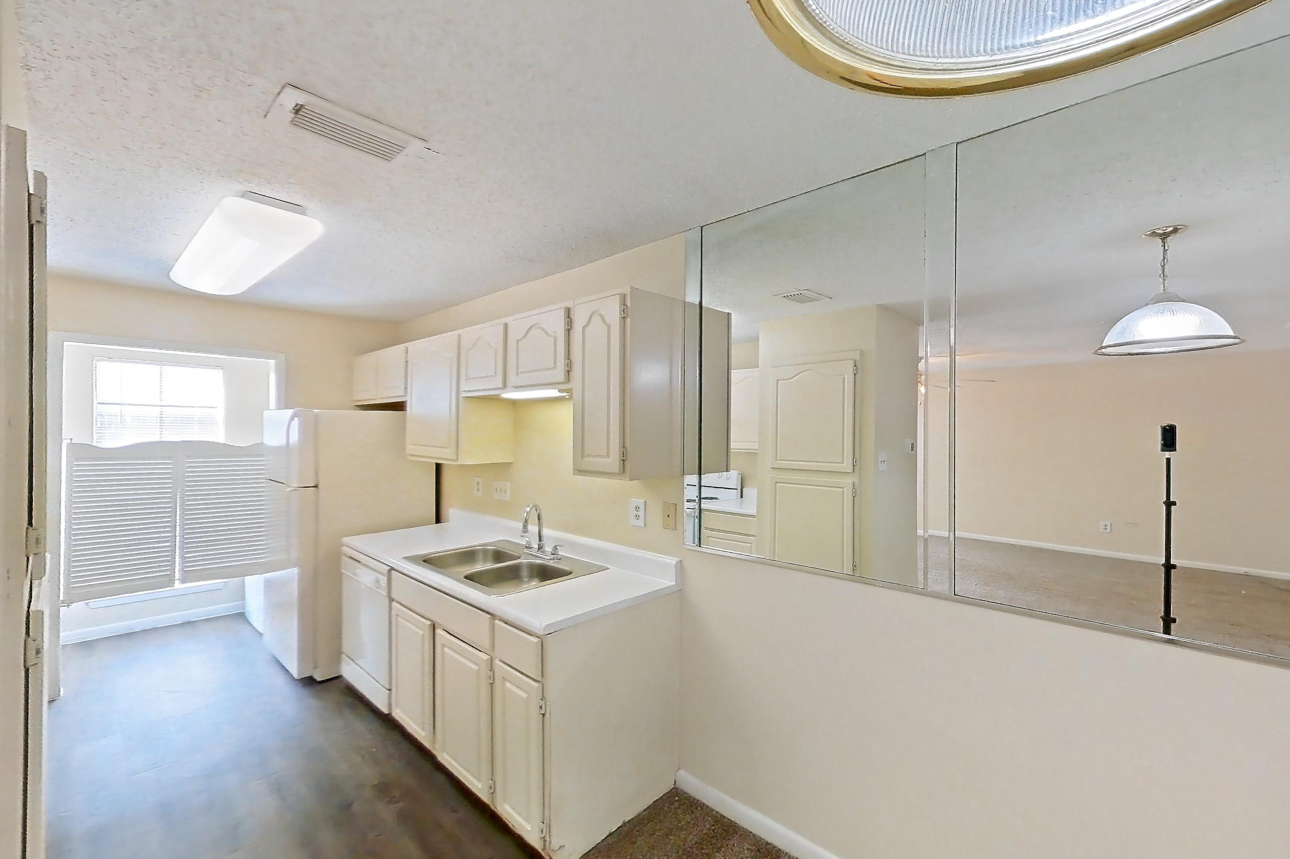 DINING ROOM (representative of this floor plan)