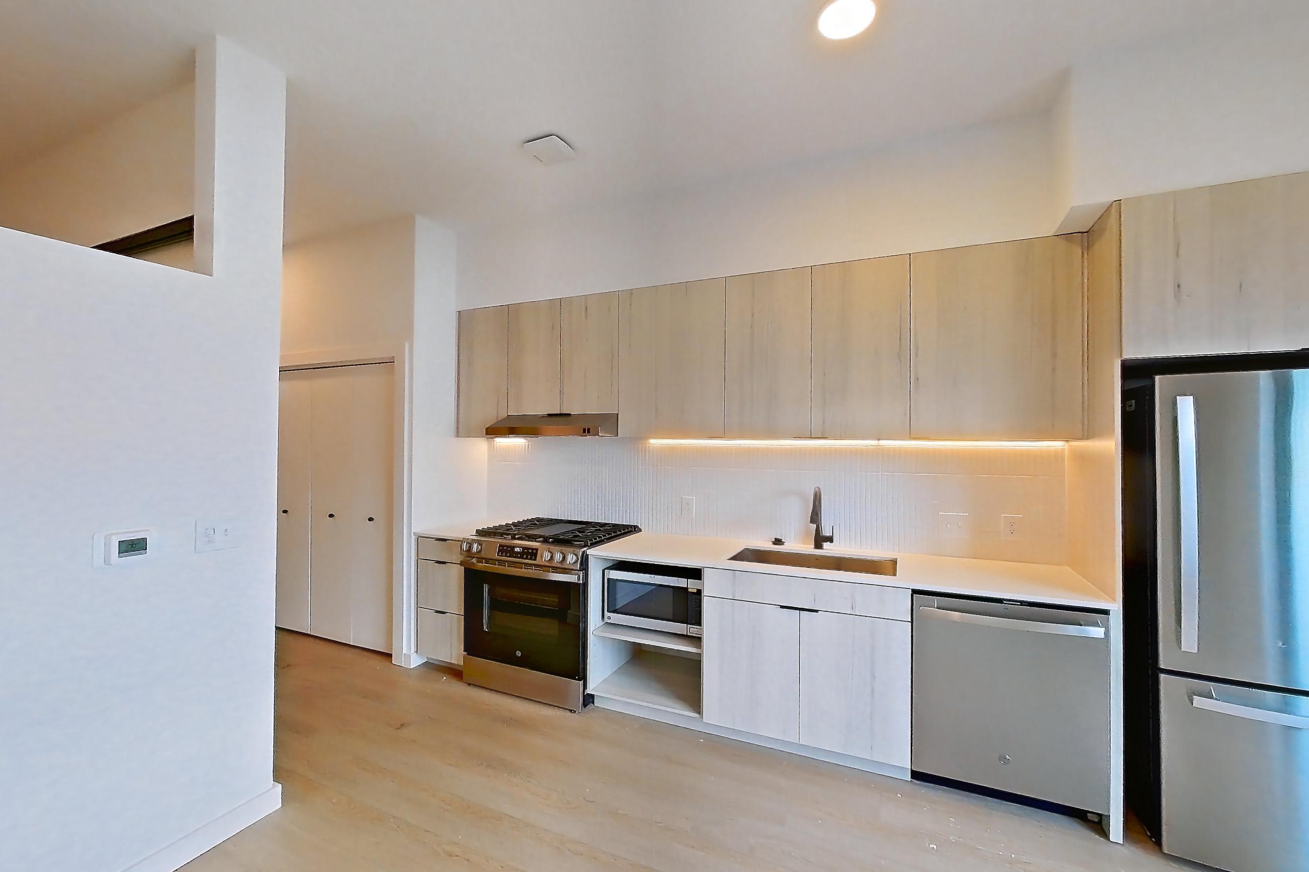 LIVING ROOM (representative of this floor plan)