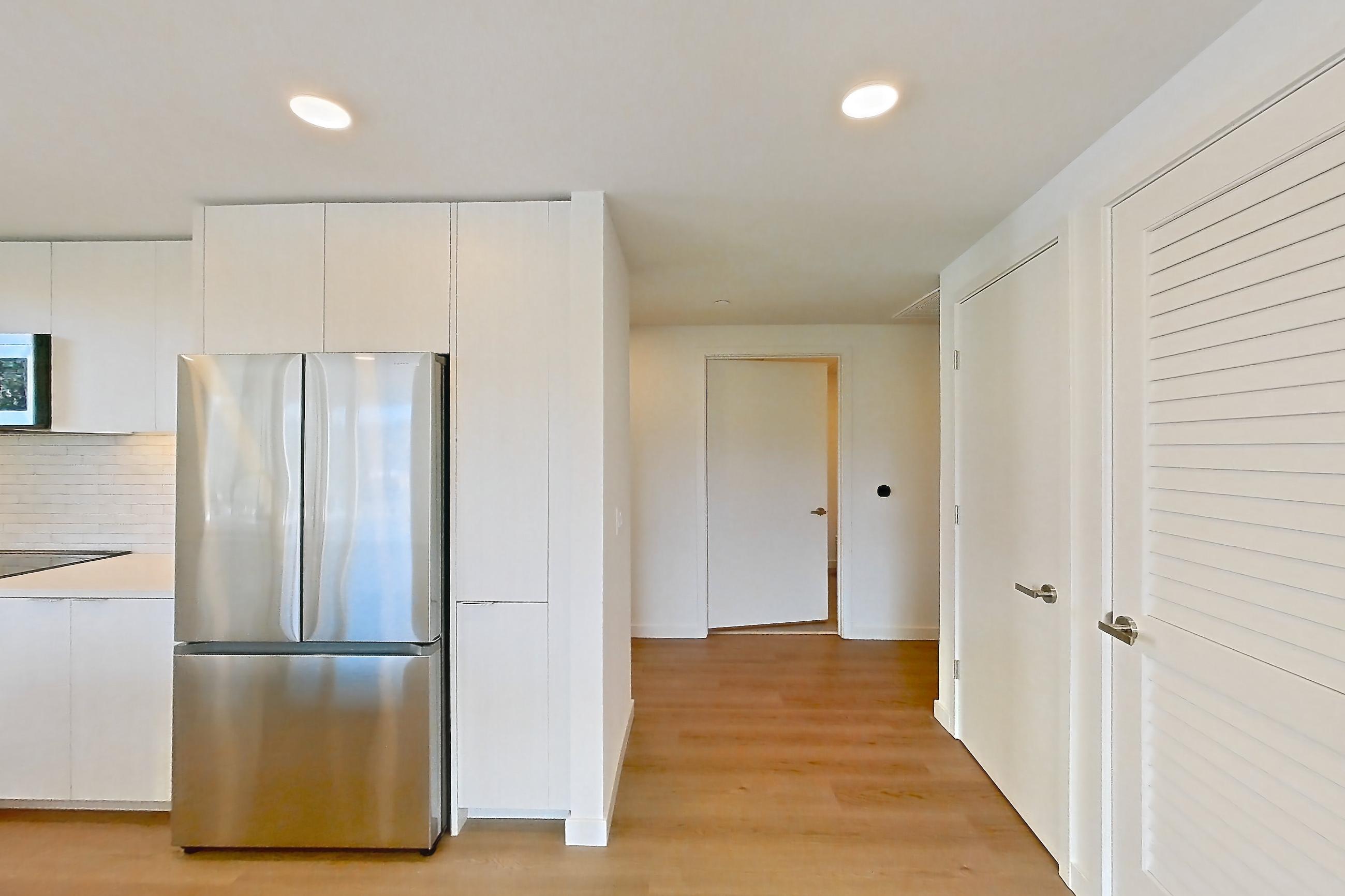 KITCHEN ENTRY