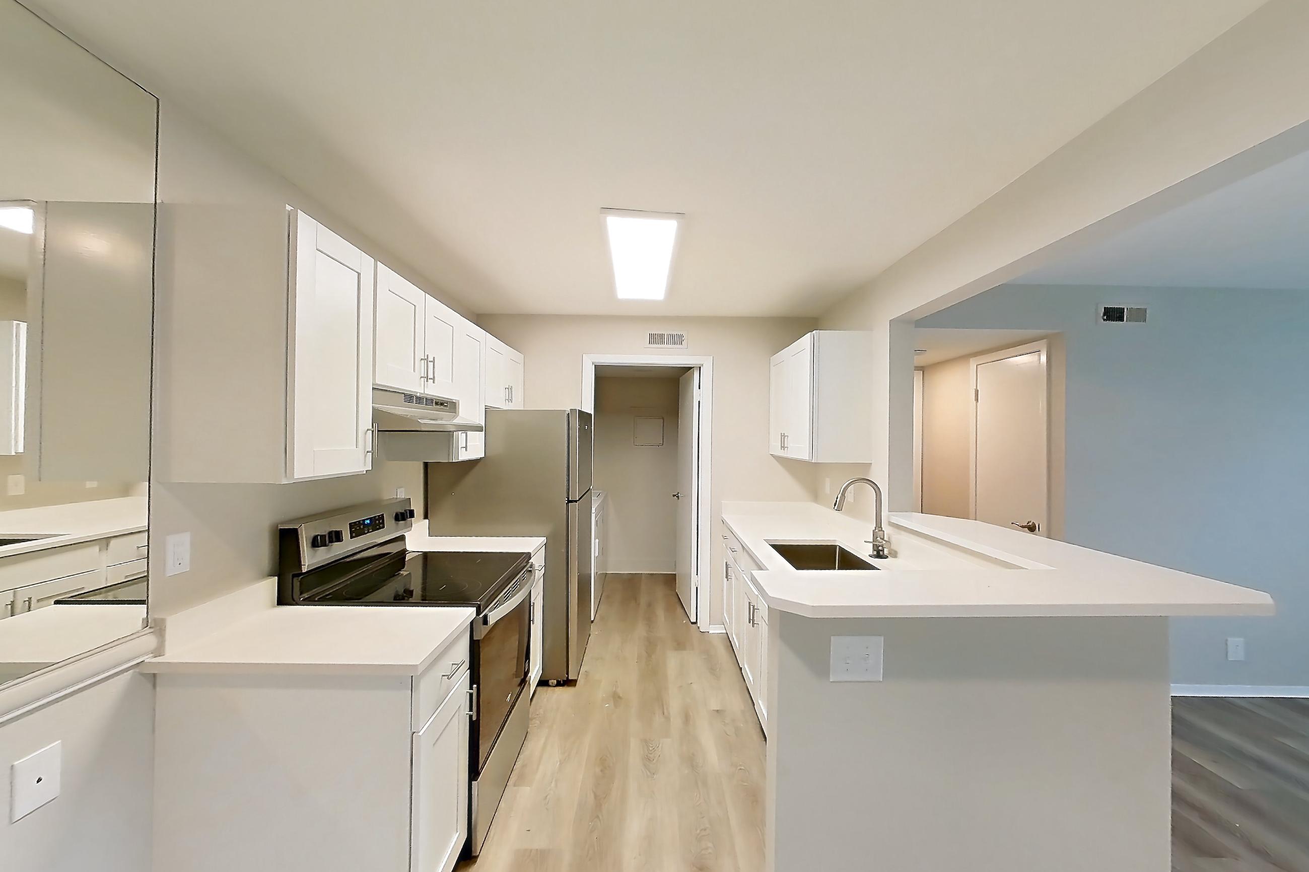 DINING ROOM (representative of this floor plan)