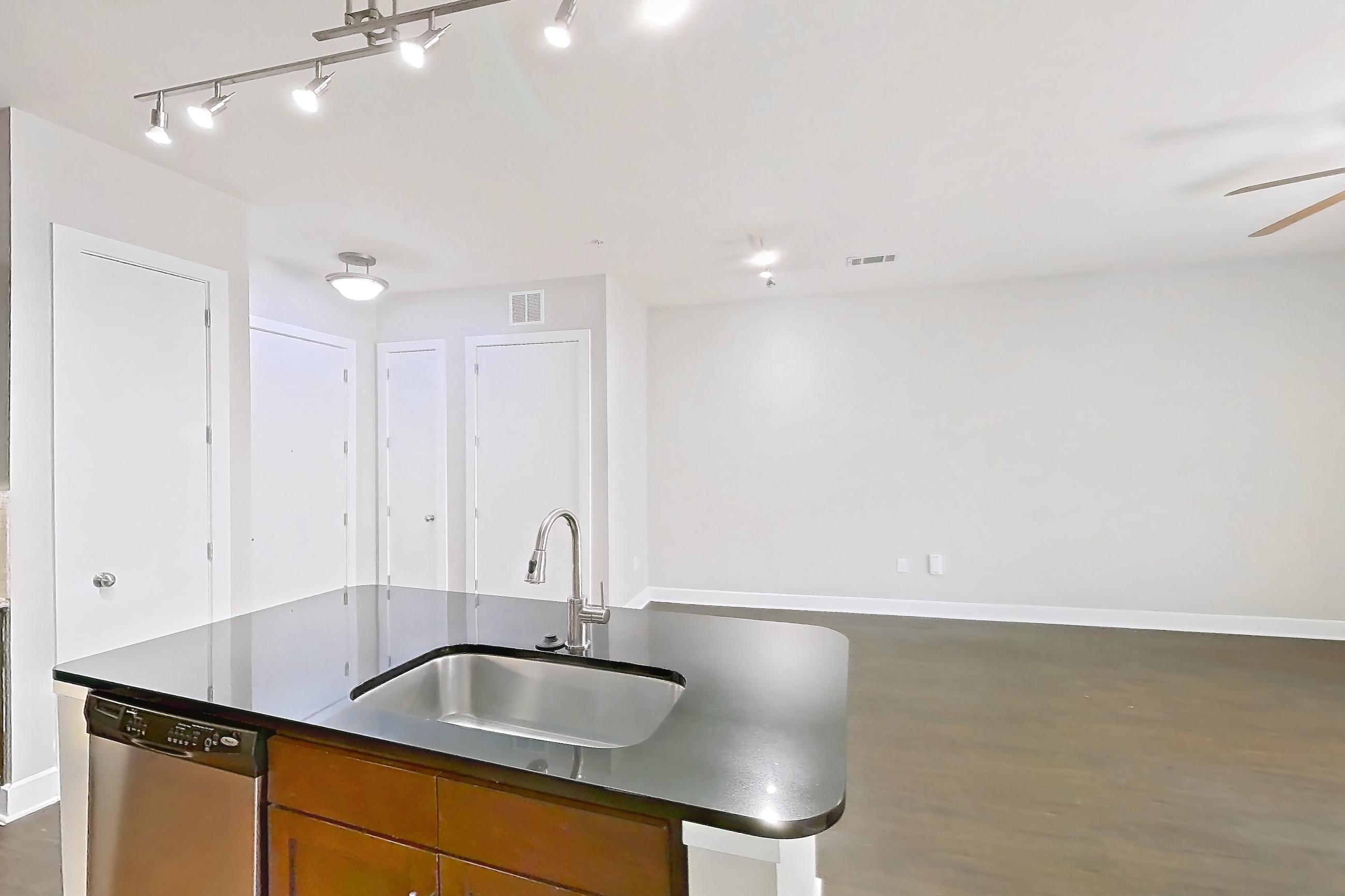 KITCHEN SPACE