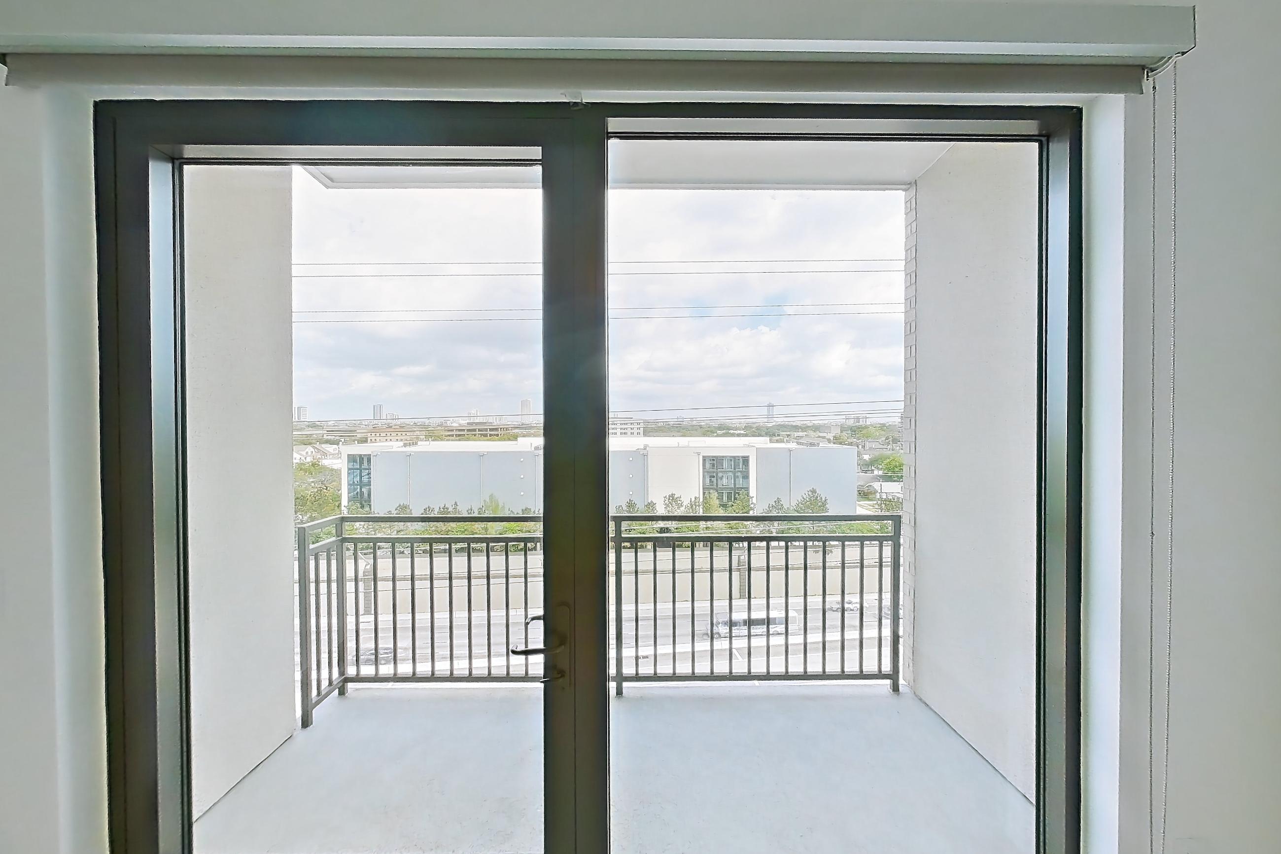 LIVING ROOM (representative of this floor plan)
