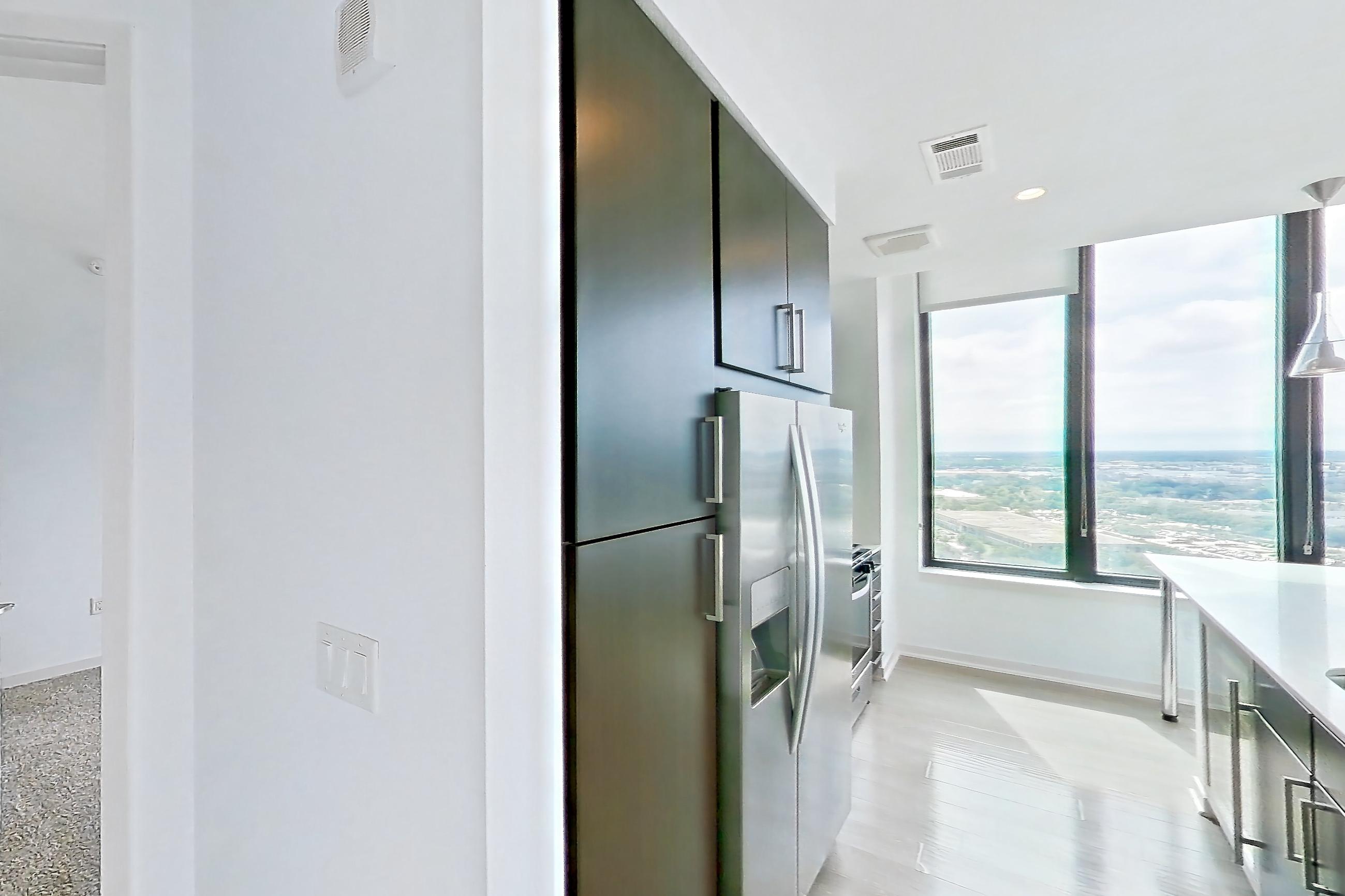 KITCHEN SPACE