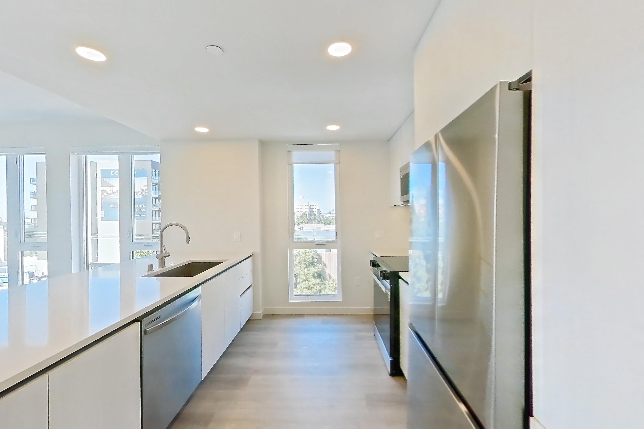 KITCHEN ENTRY