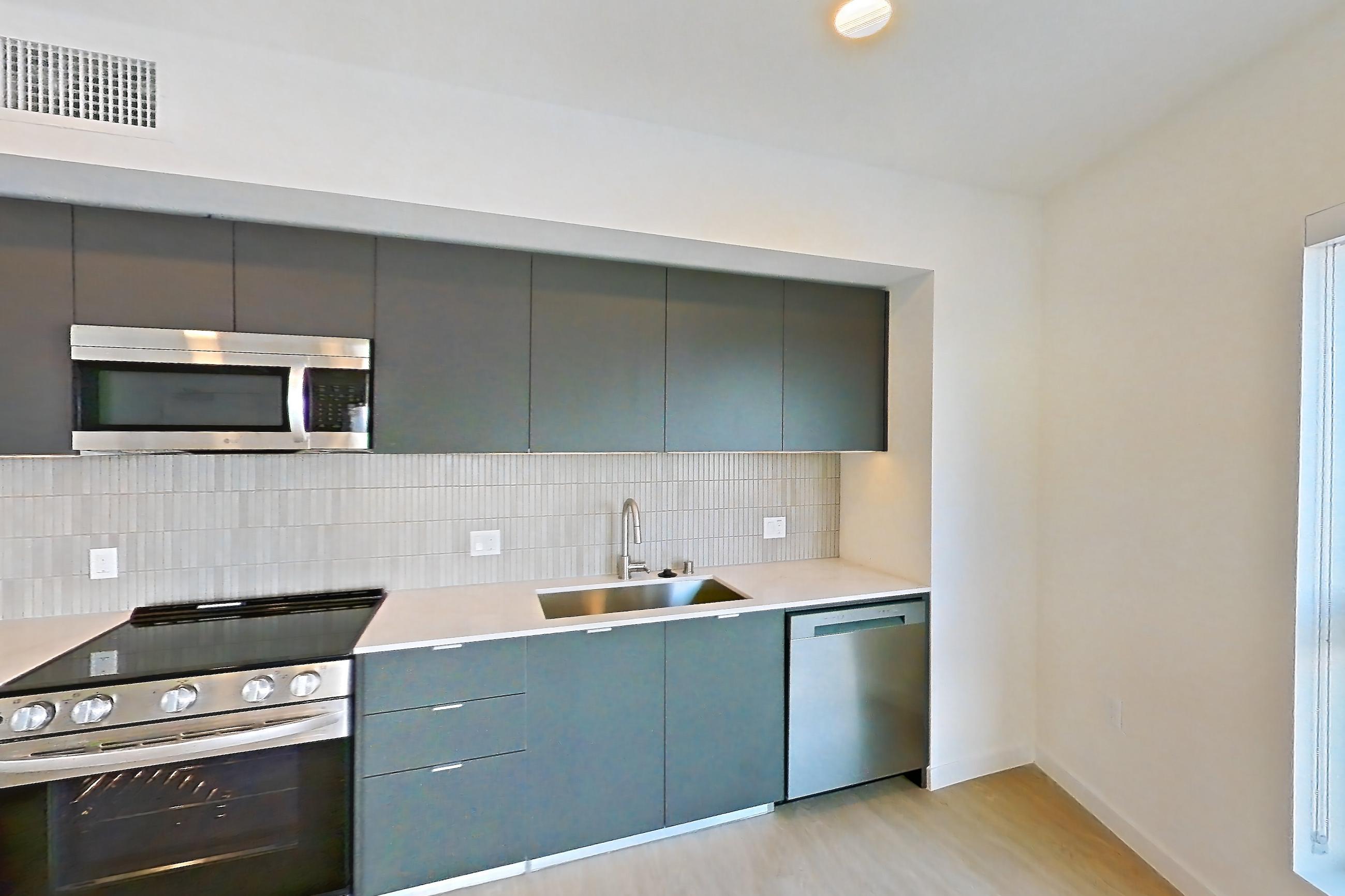LIVING ROOM (representative of this floor plan)