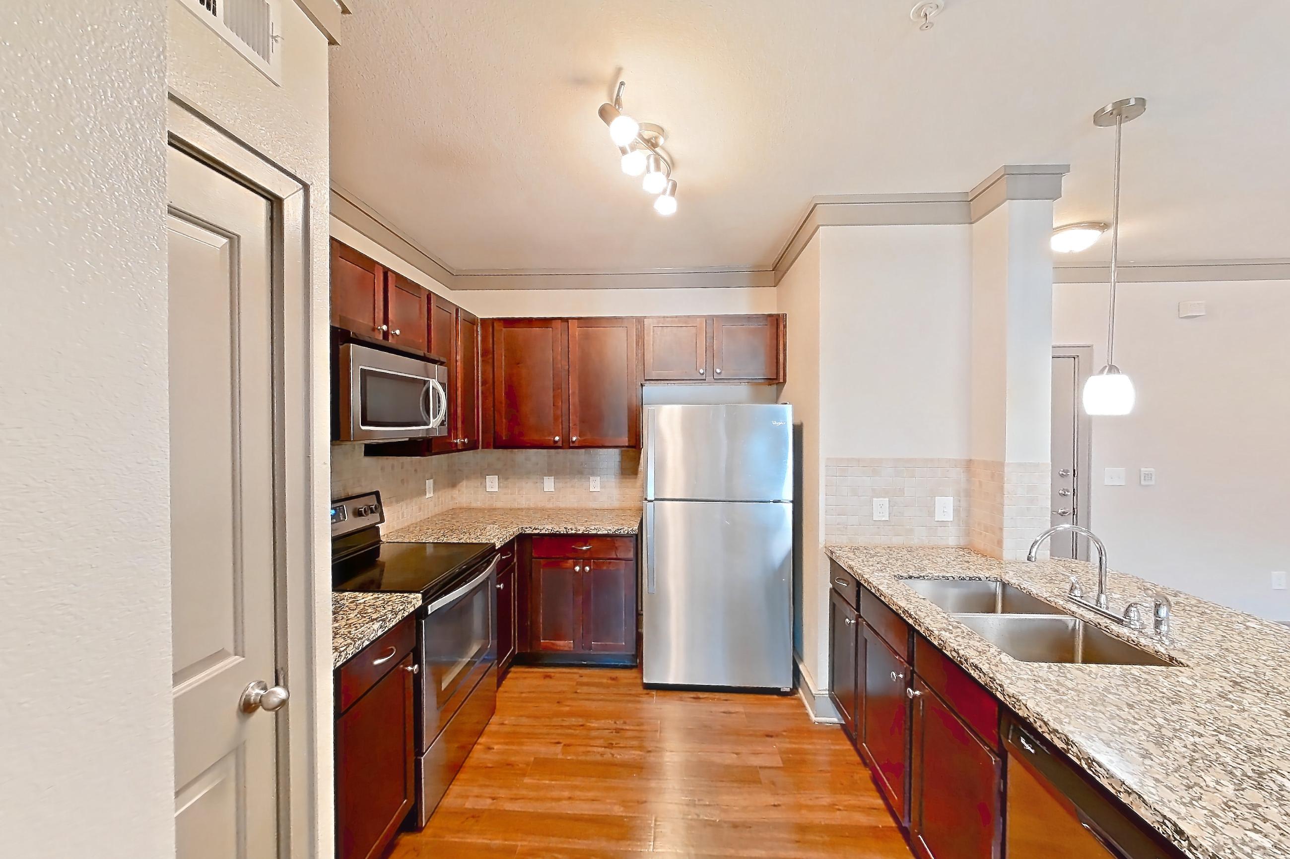 KITCHEN SPACE