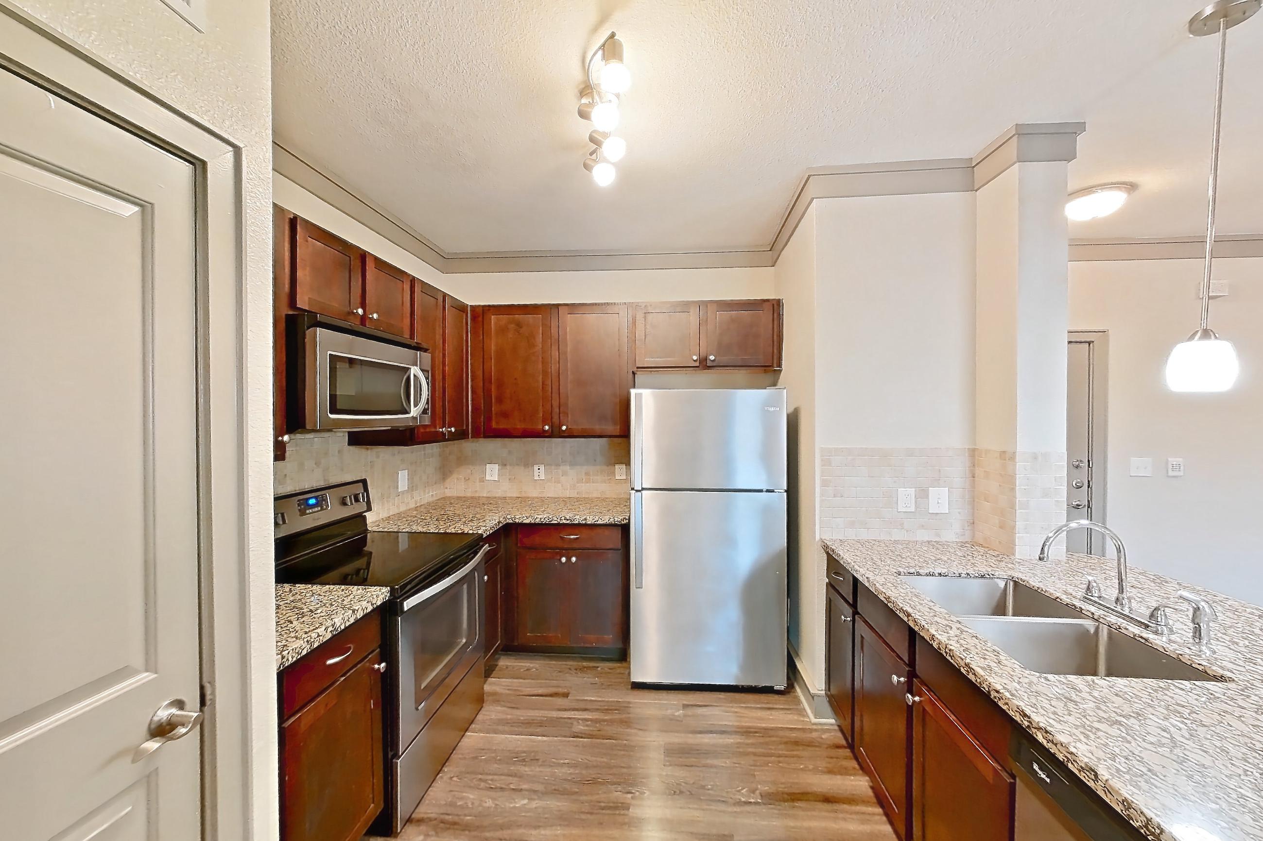 KITCHEN SPACE