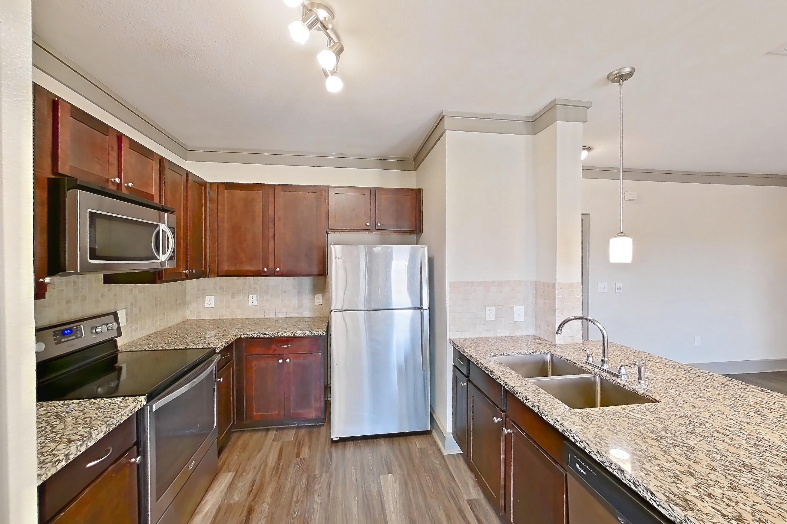 KITCHEN SPACE