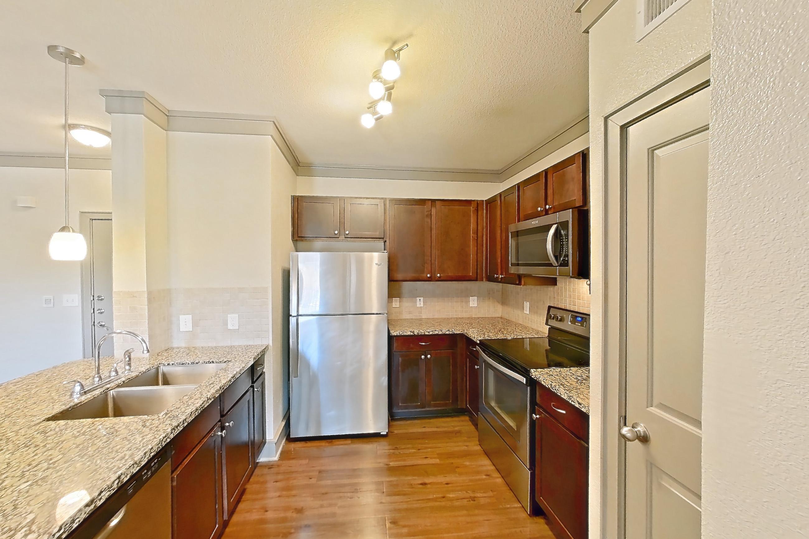 KITCHEN SPACE