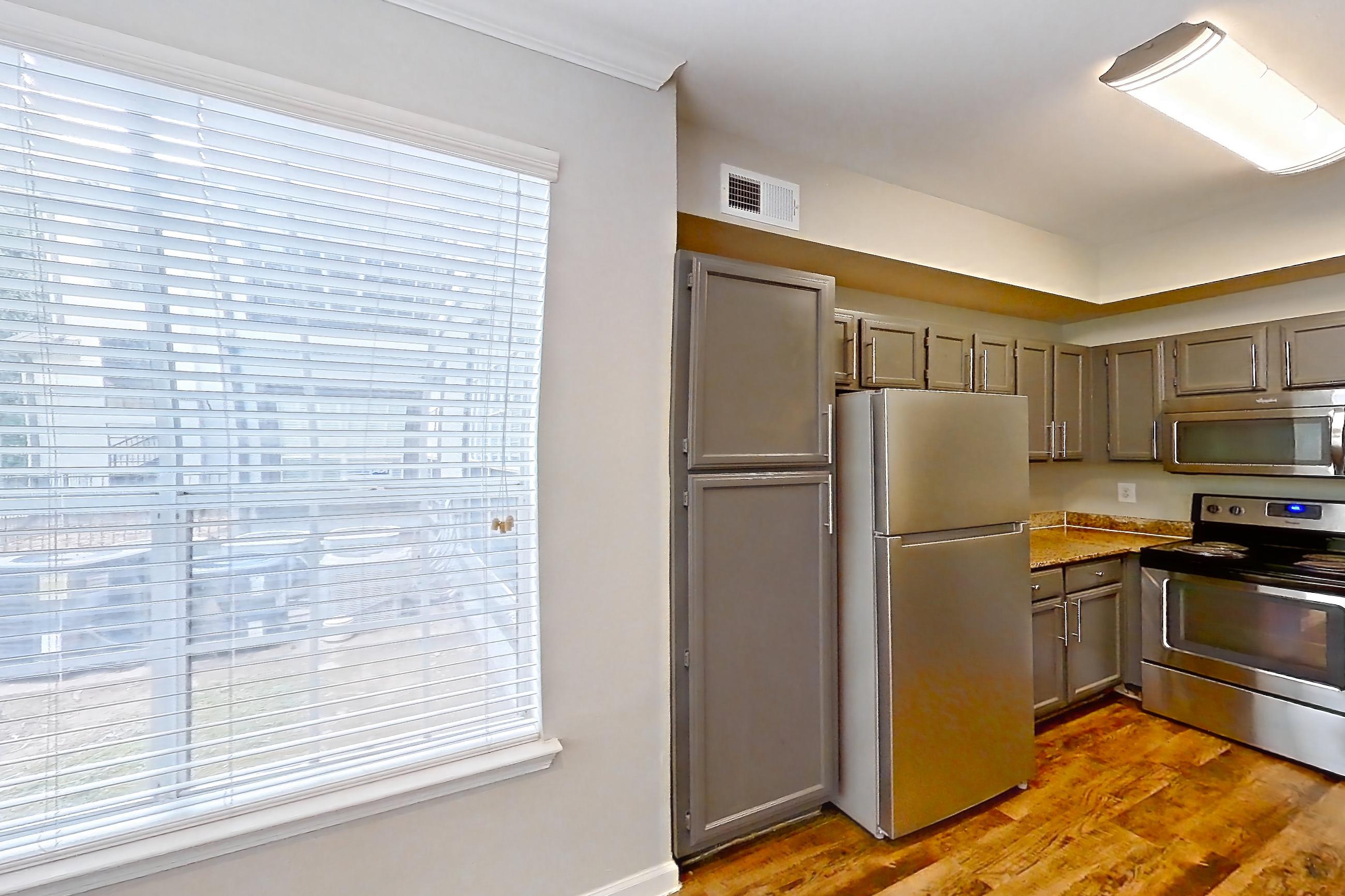 DINING ROOM (representative of this floor plan)