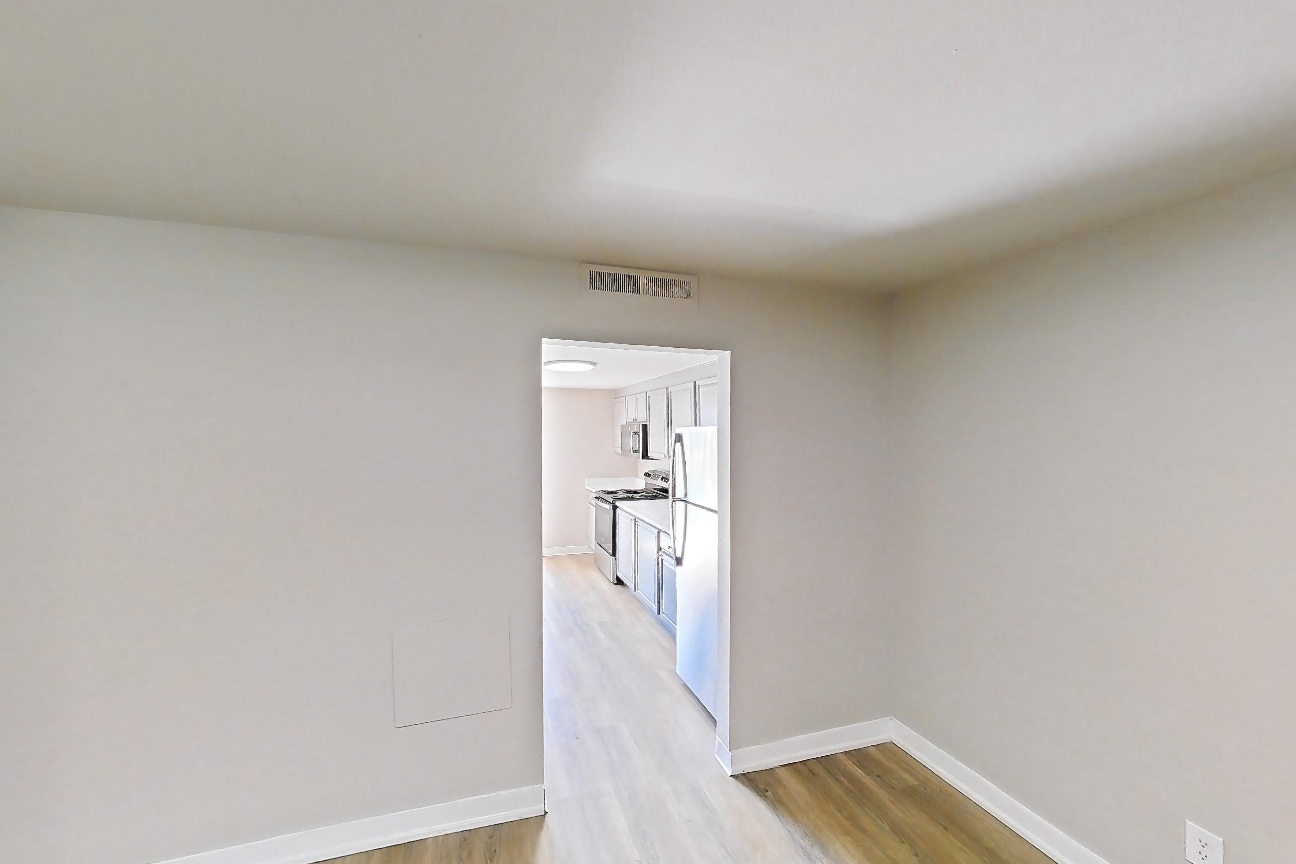 DINING ROOM (representative of this floor plan)