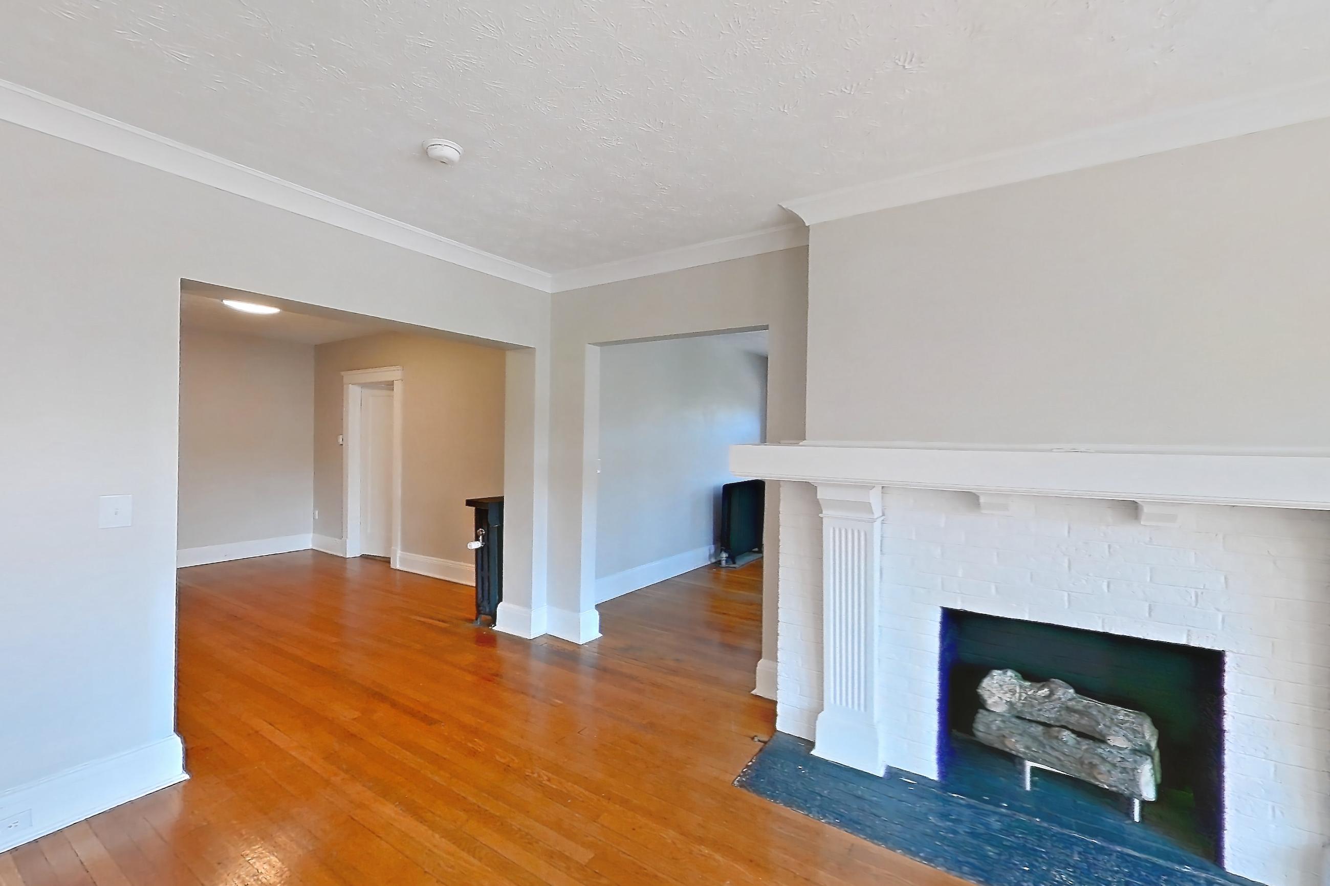 LIVING ROOM (representative of this floor plan)